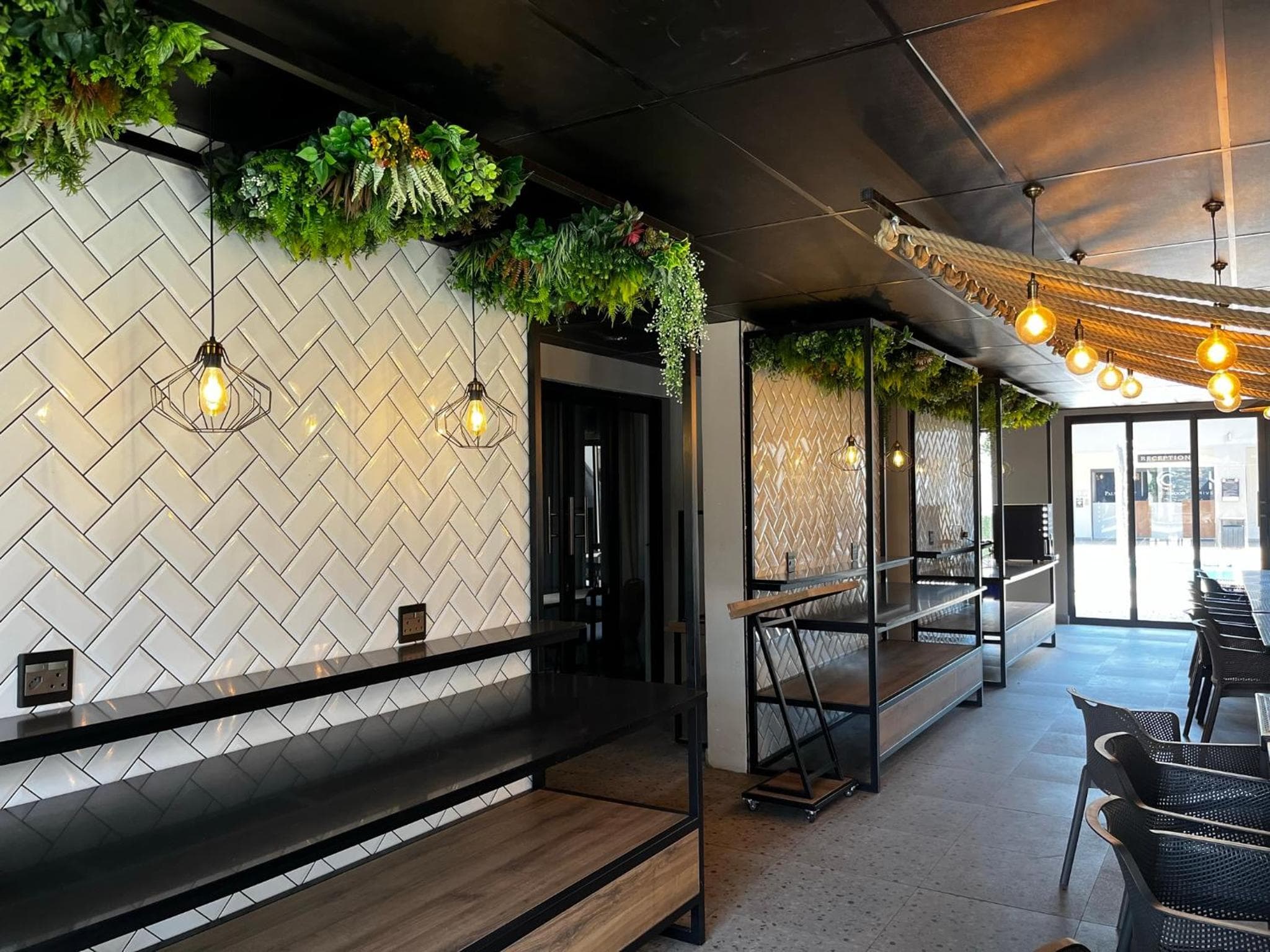 Riverleaf Hotel photo 2