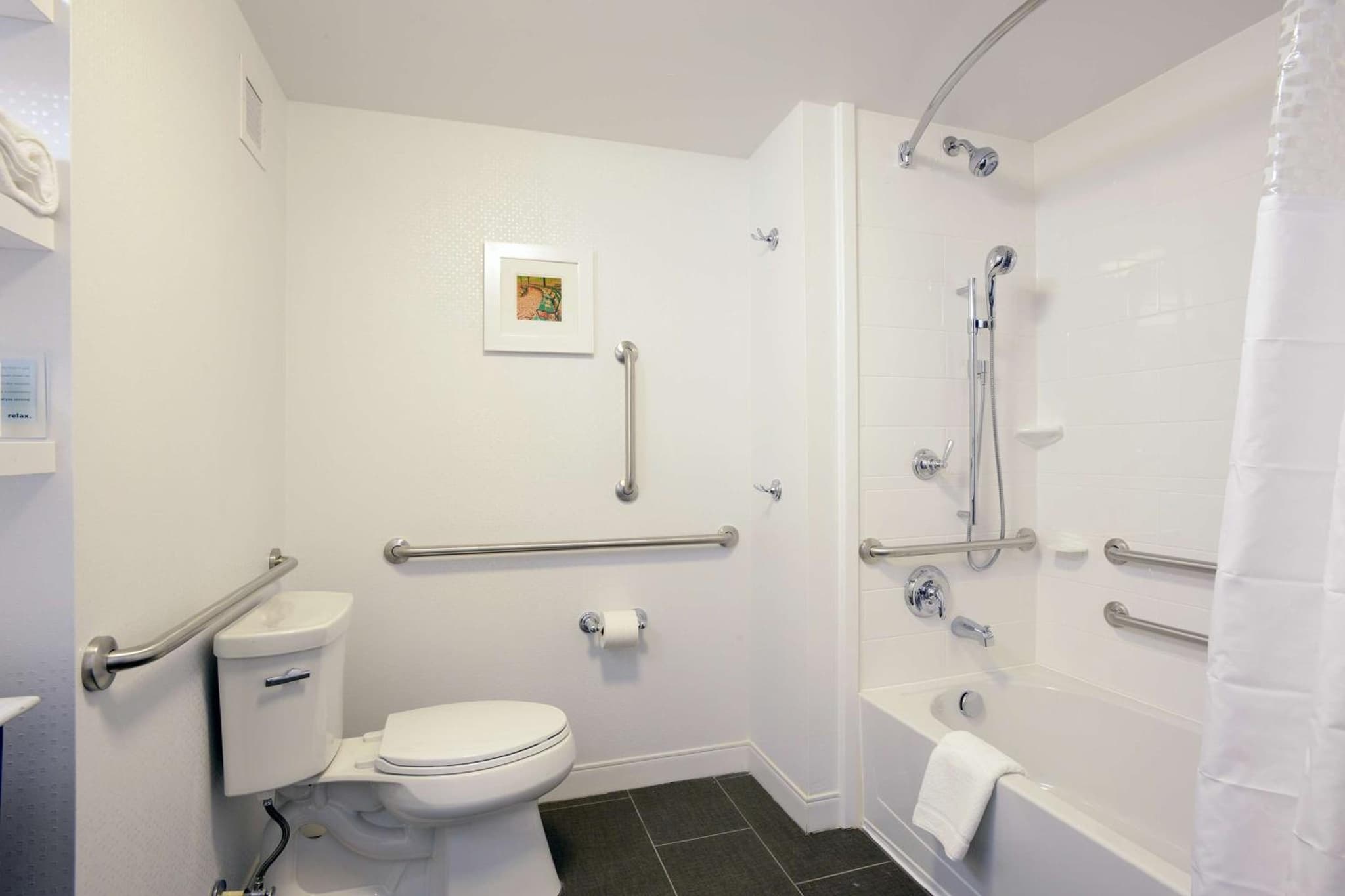 Hampton Inn & Suites - Cincinnati/Kenwood, OH photo 7
