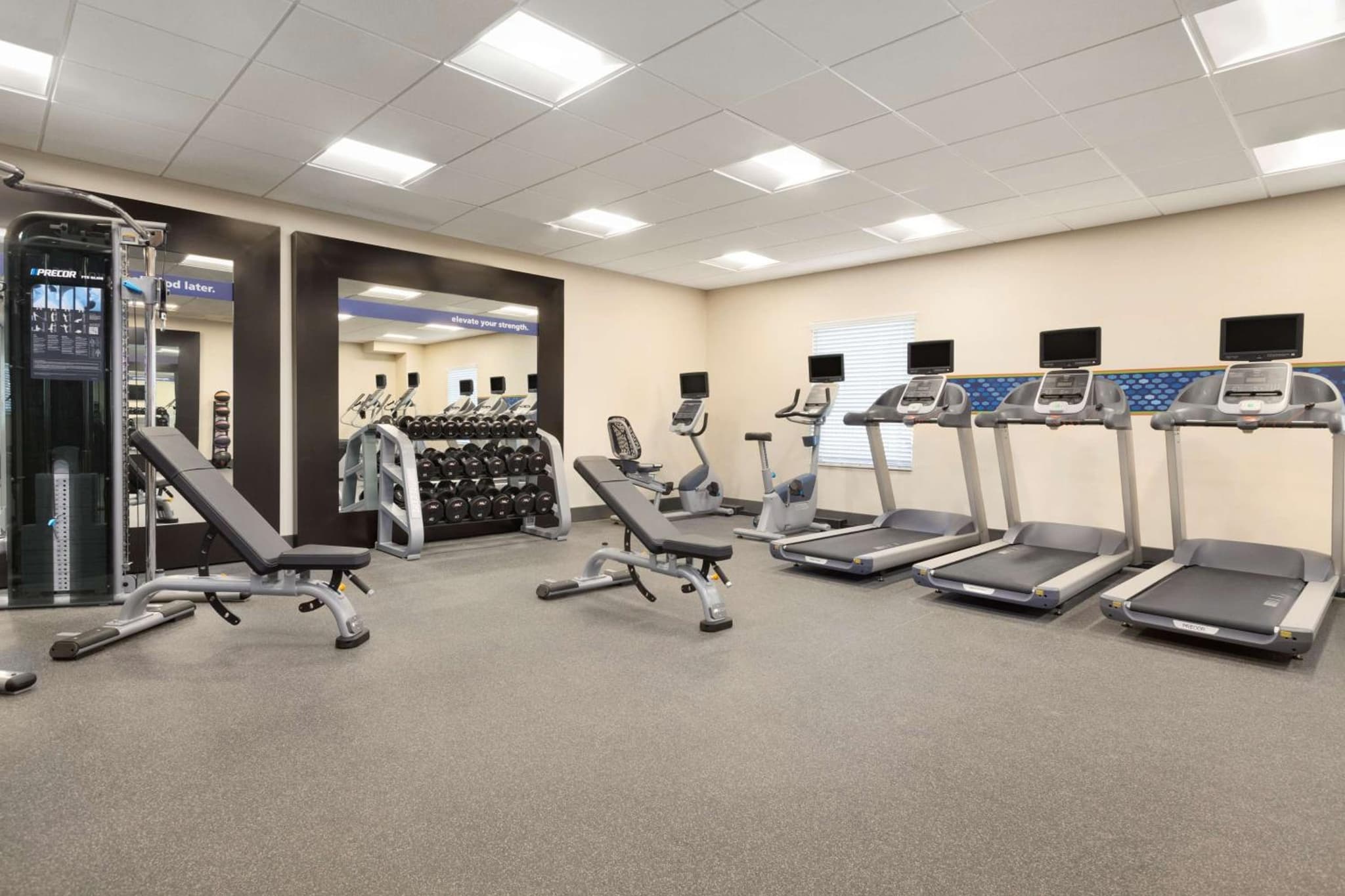 Hampton Inn by Hilton Turlock photo 8