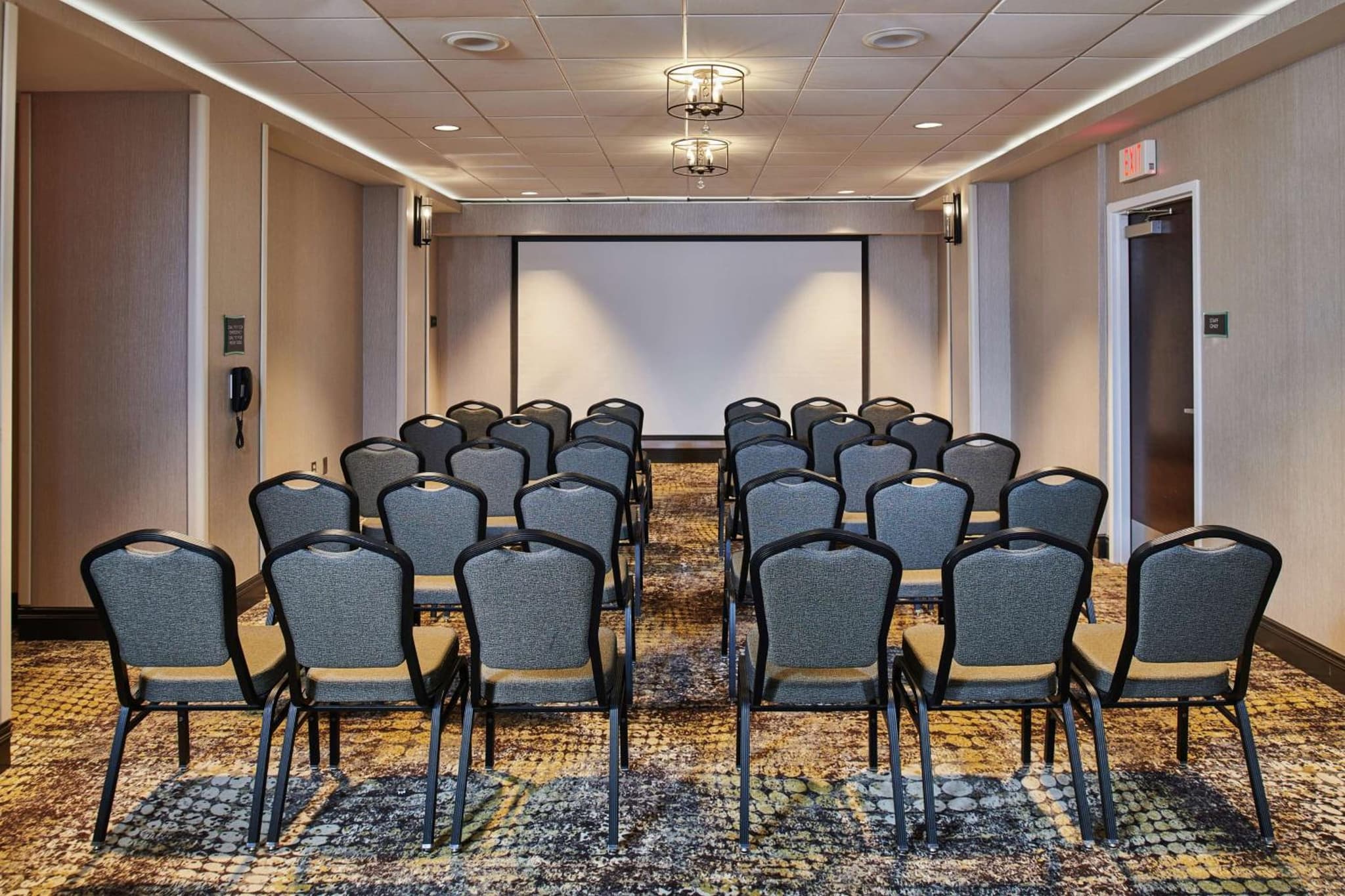 Doubletree By Hilton Raleigh Crabtree Valley photo 5