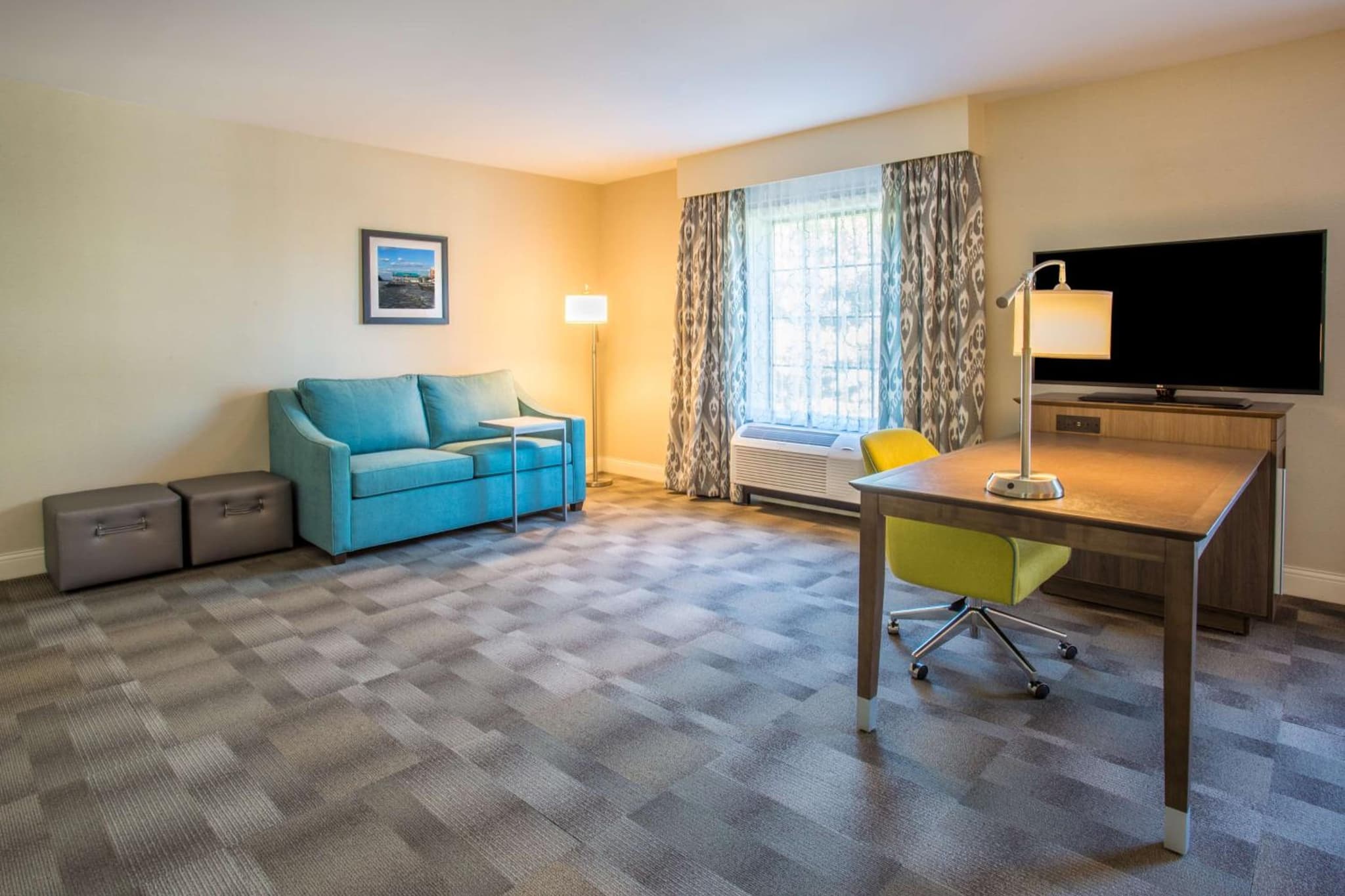Hampton Inn & Suites Yonkers - Westchester photo 9