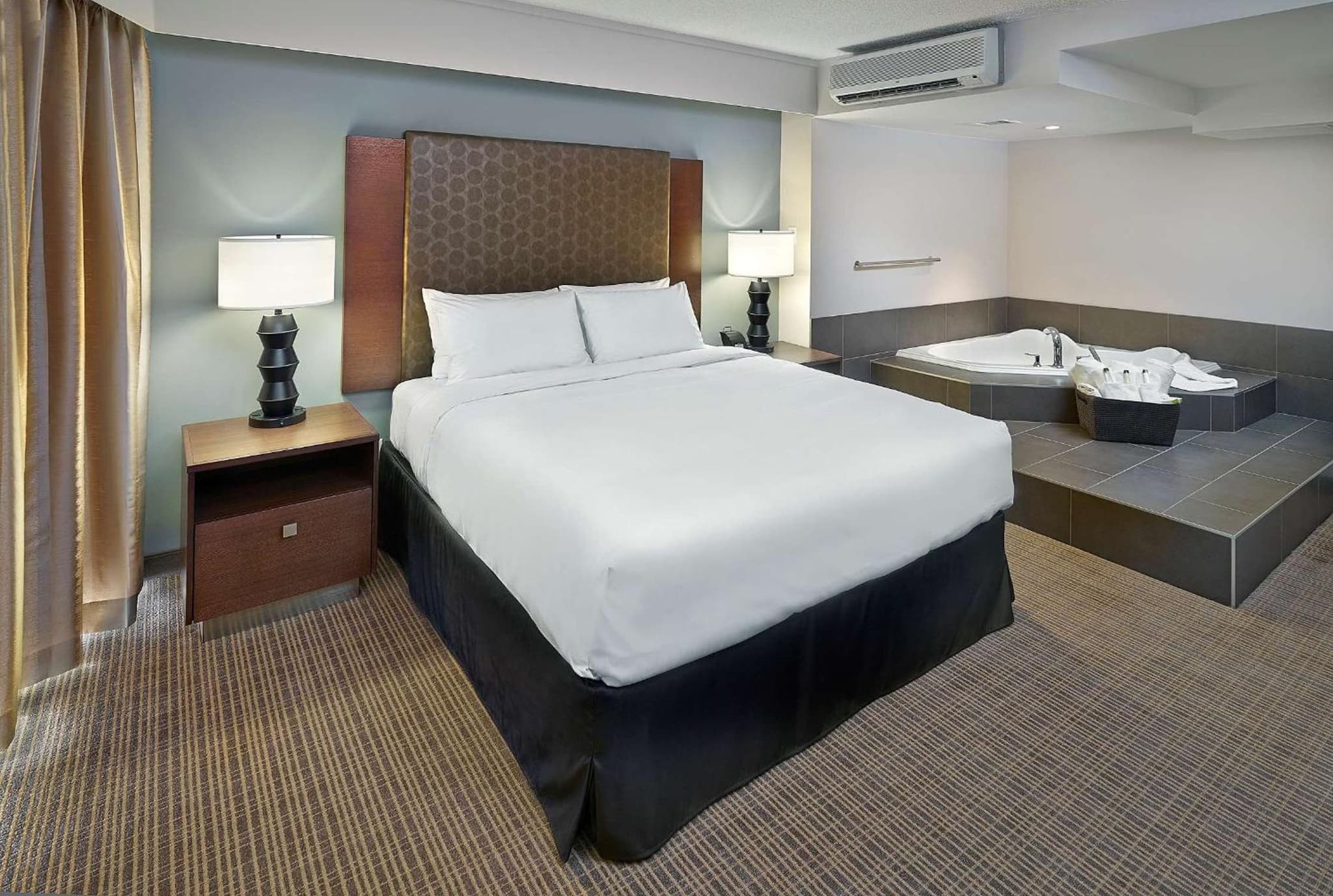DoubleTree by Hilton Hotel & Conference Centre Regina photo 3