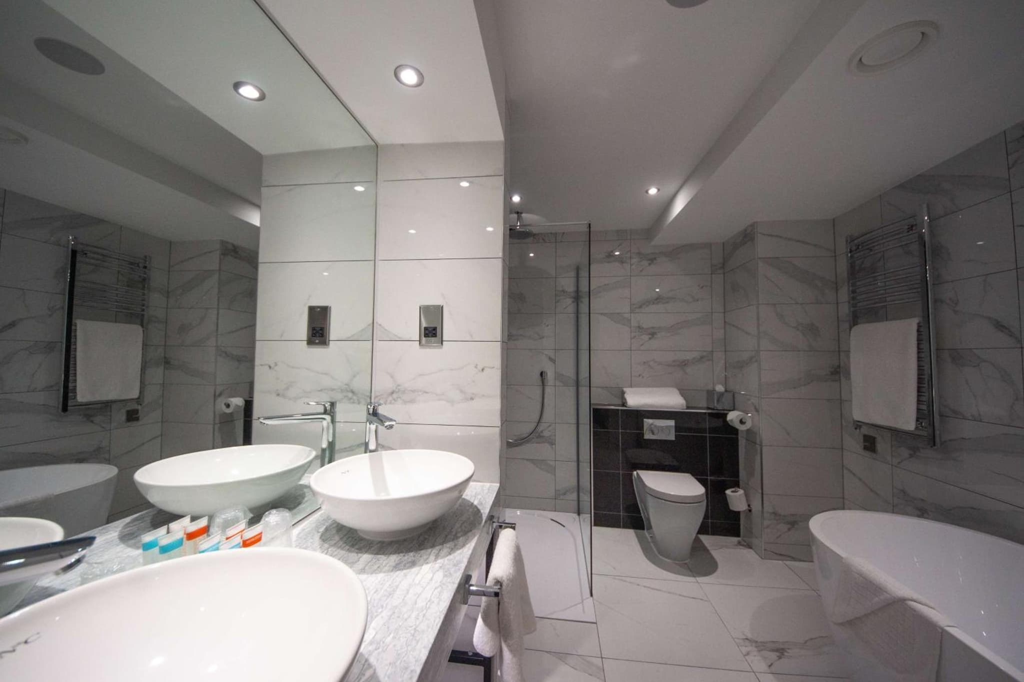 Best Western Abbots Barton Hotel photo 6