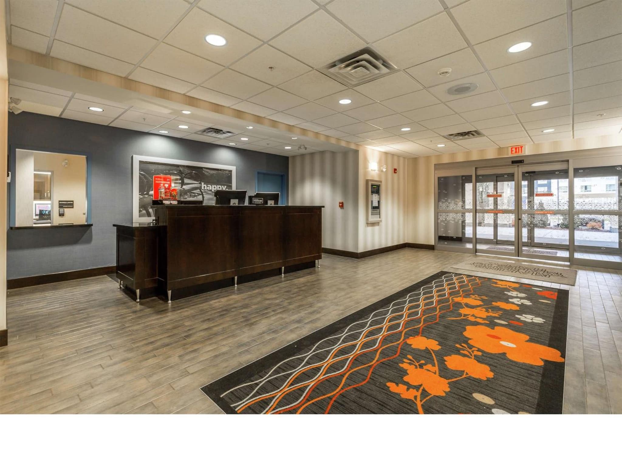 Hampton Inn & Suites by Hilton Lethbridge photo 3
