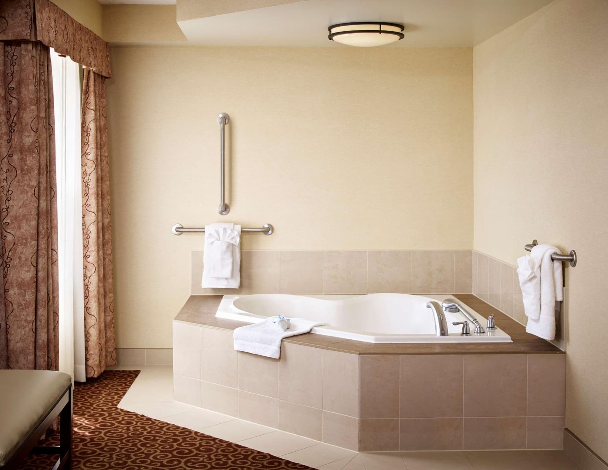 Hampton Inn by Hilton North Bay photo 6