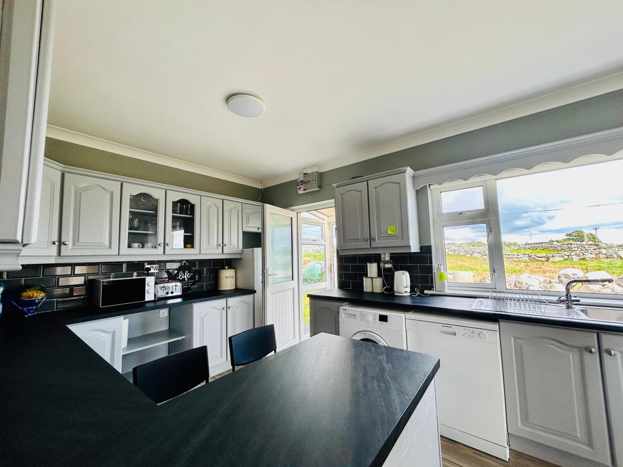 Ocean View House -Connemarra photo 7