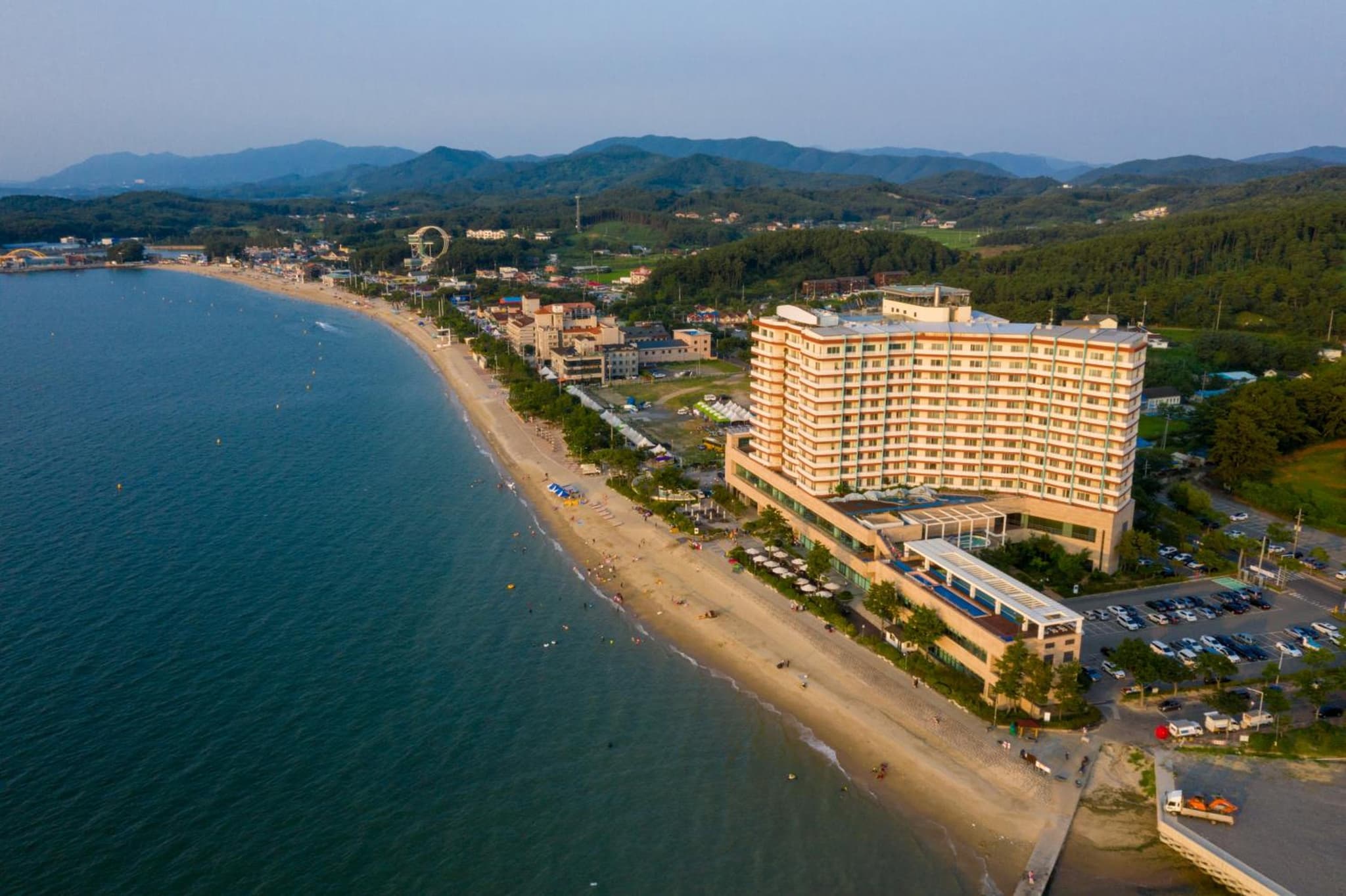 Beache Palace photo 4