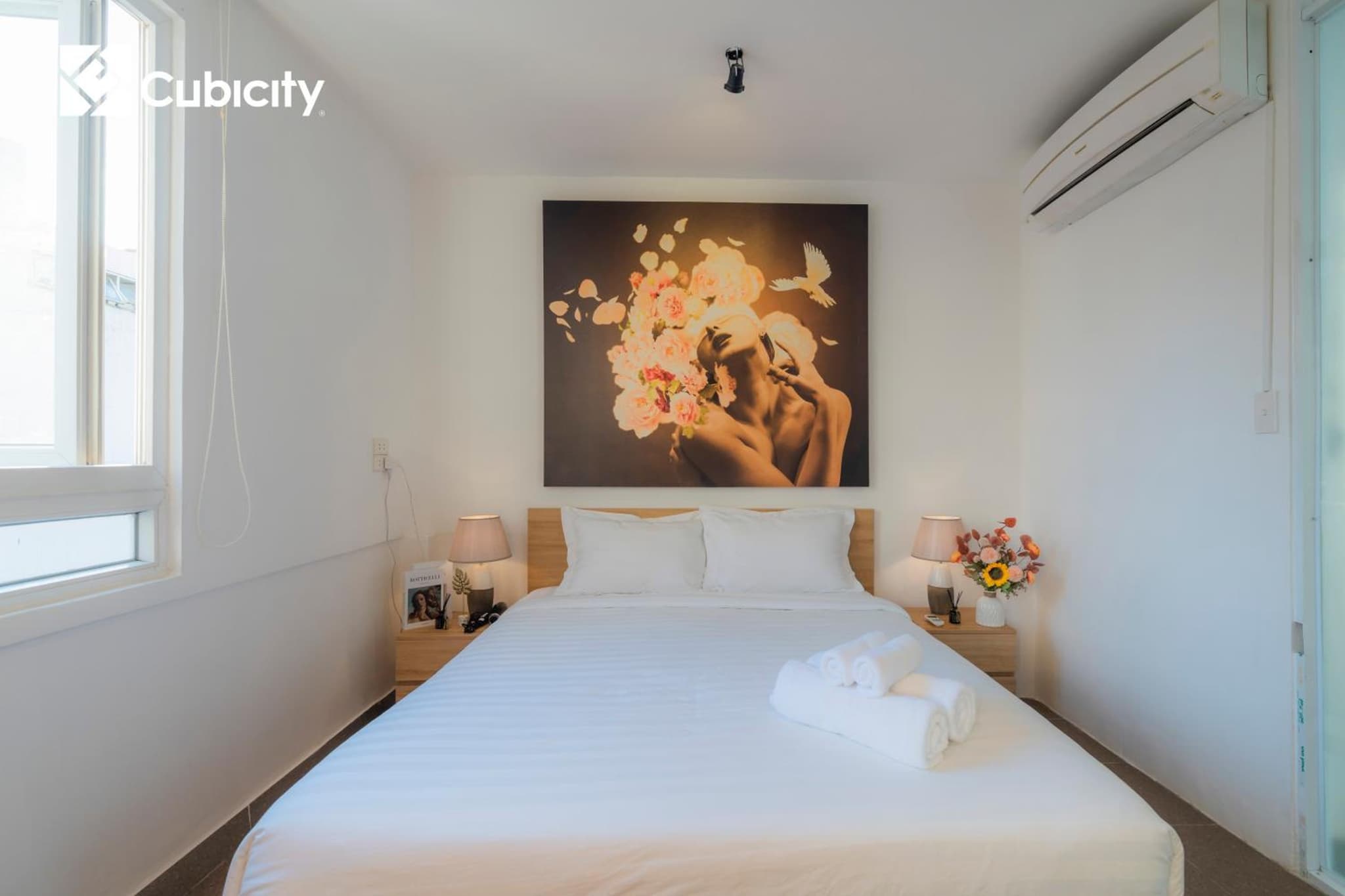 Cubicity Metro House photo 6