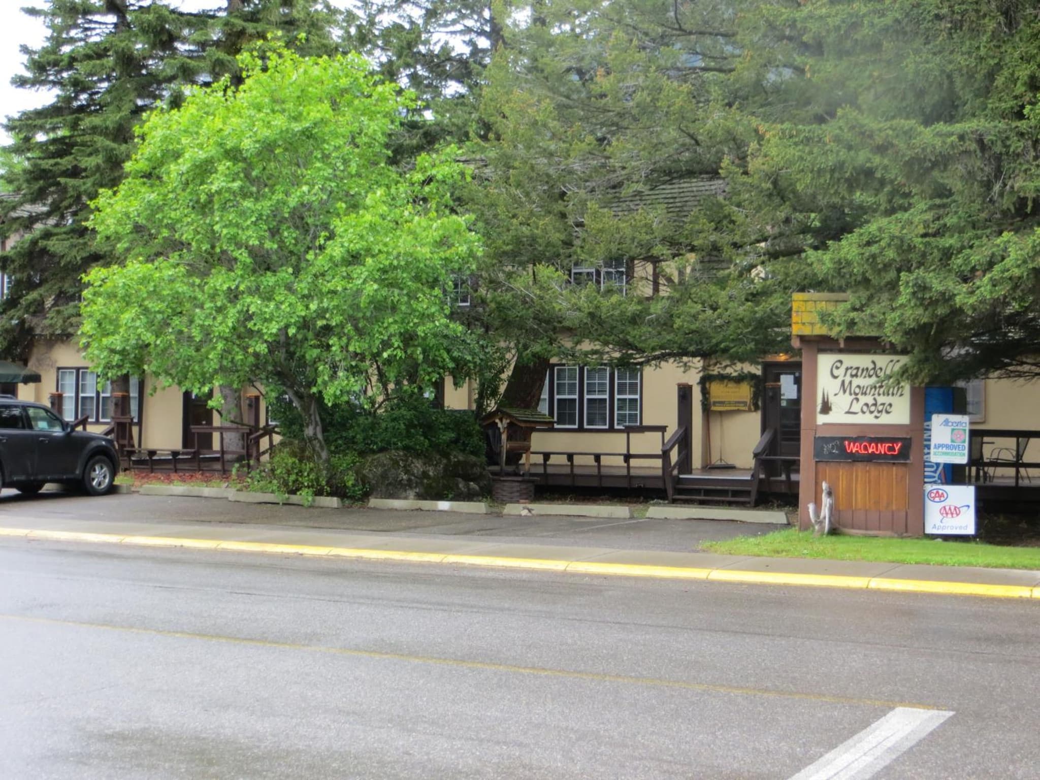 Crandell Mountain Lodge photo 6