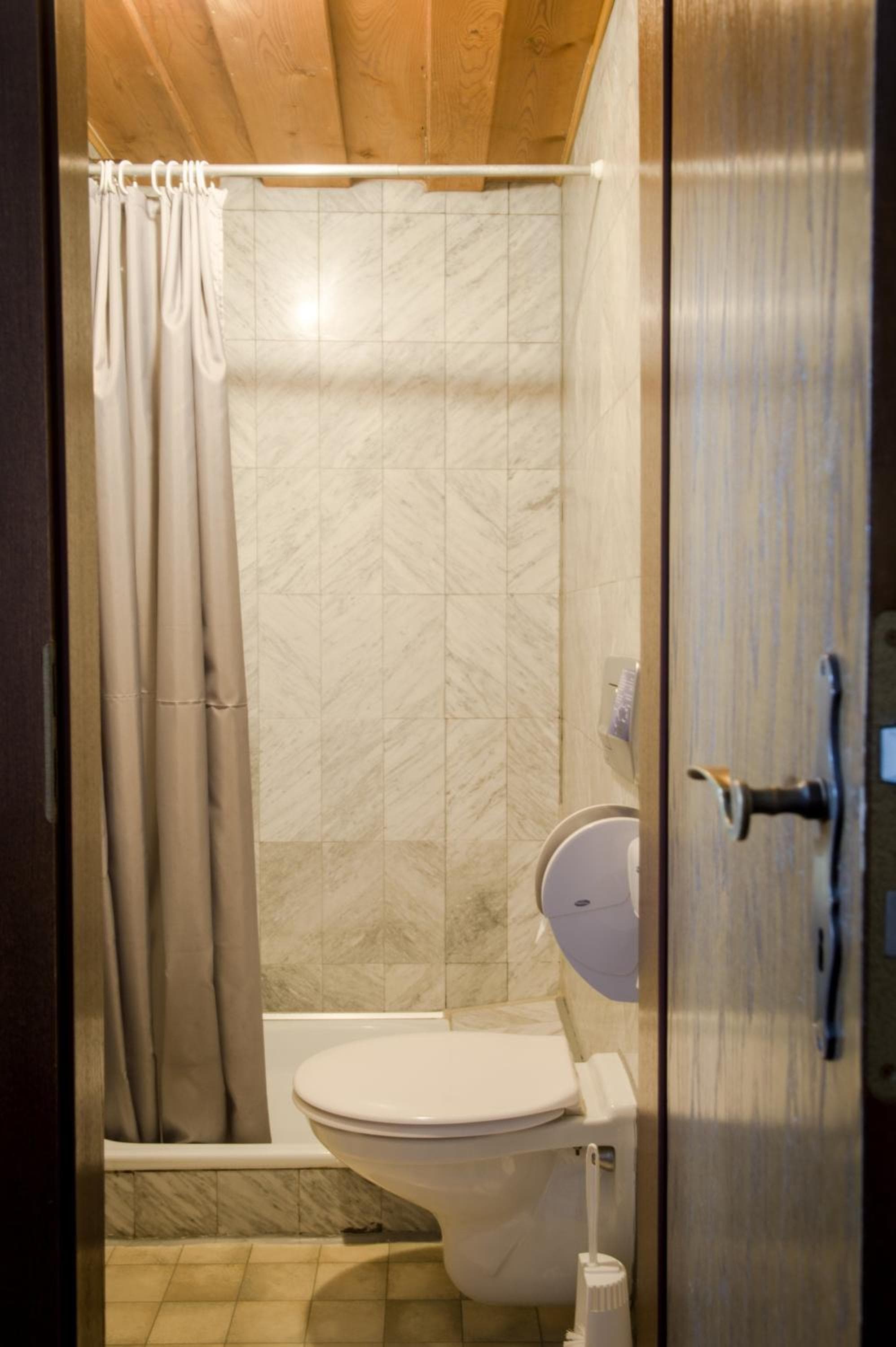 Hotel Schwarzer Adler photo 9