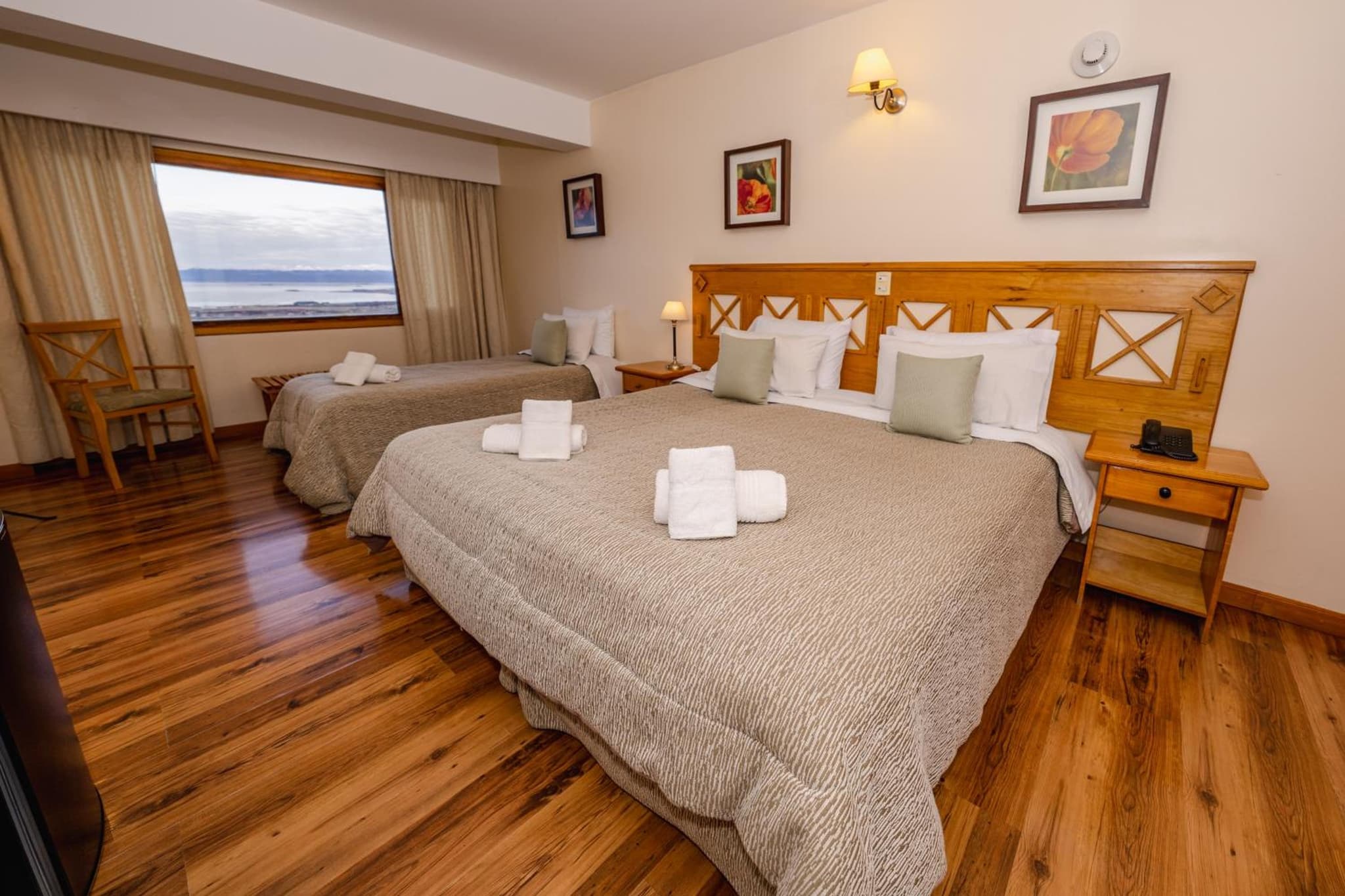 Altos Ushuaia Hotel & Resto photo 4
