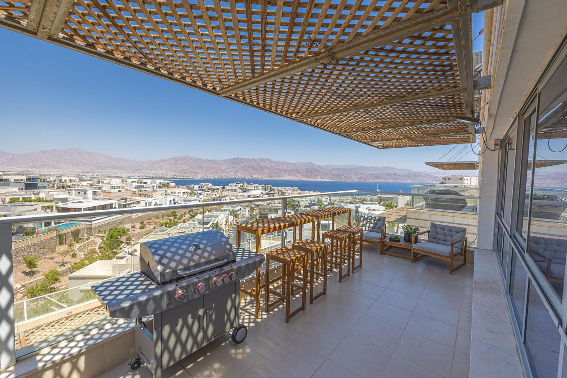 YalaRent Cinnamon Penthouse with a private pool photo 3