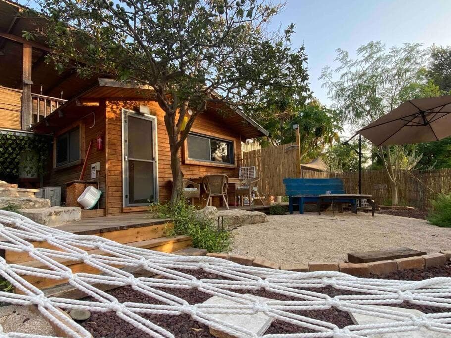 Bit cabin near the airport photo 4