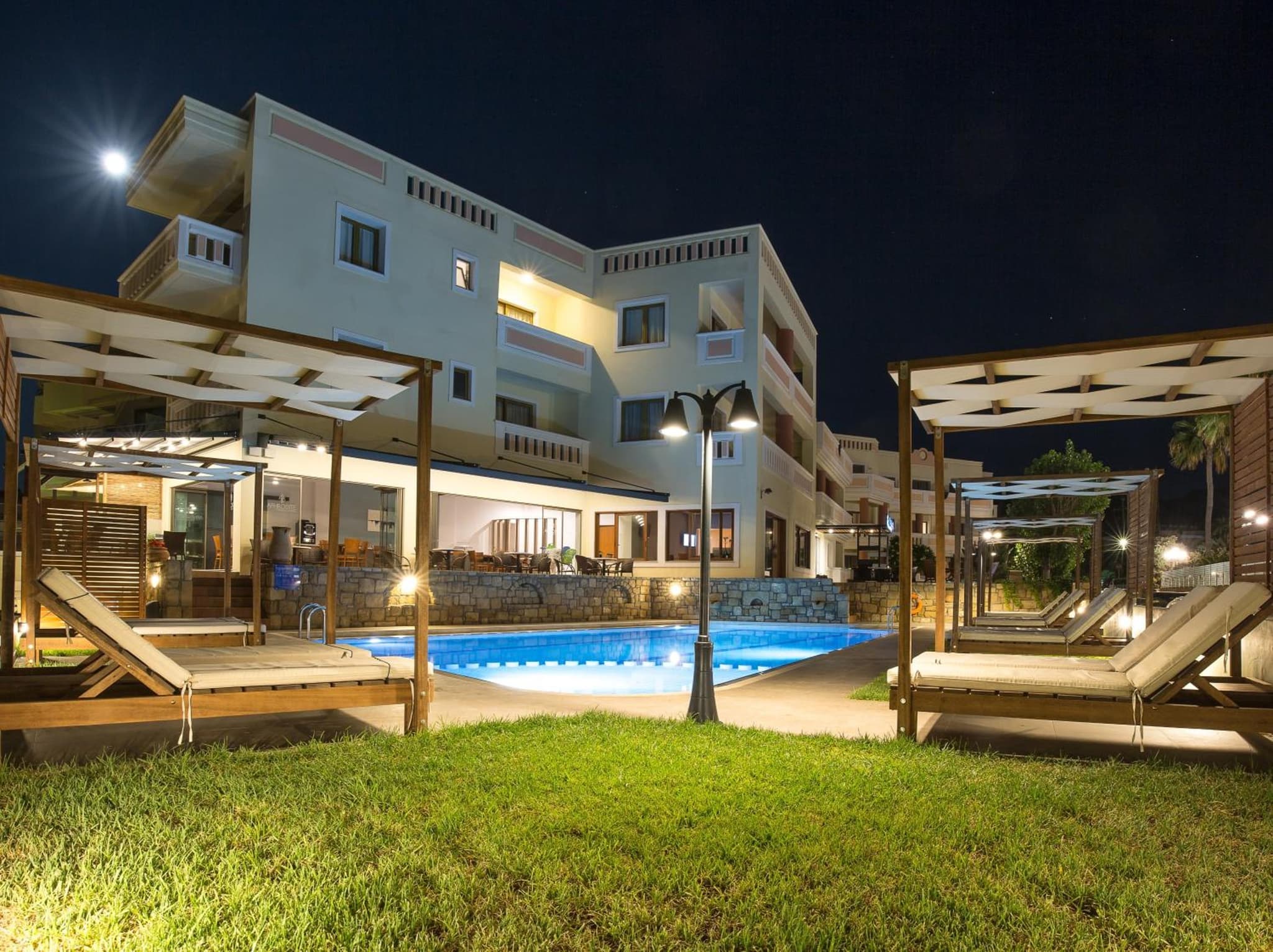 Aphrodite Beach photo 5