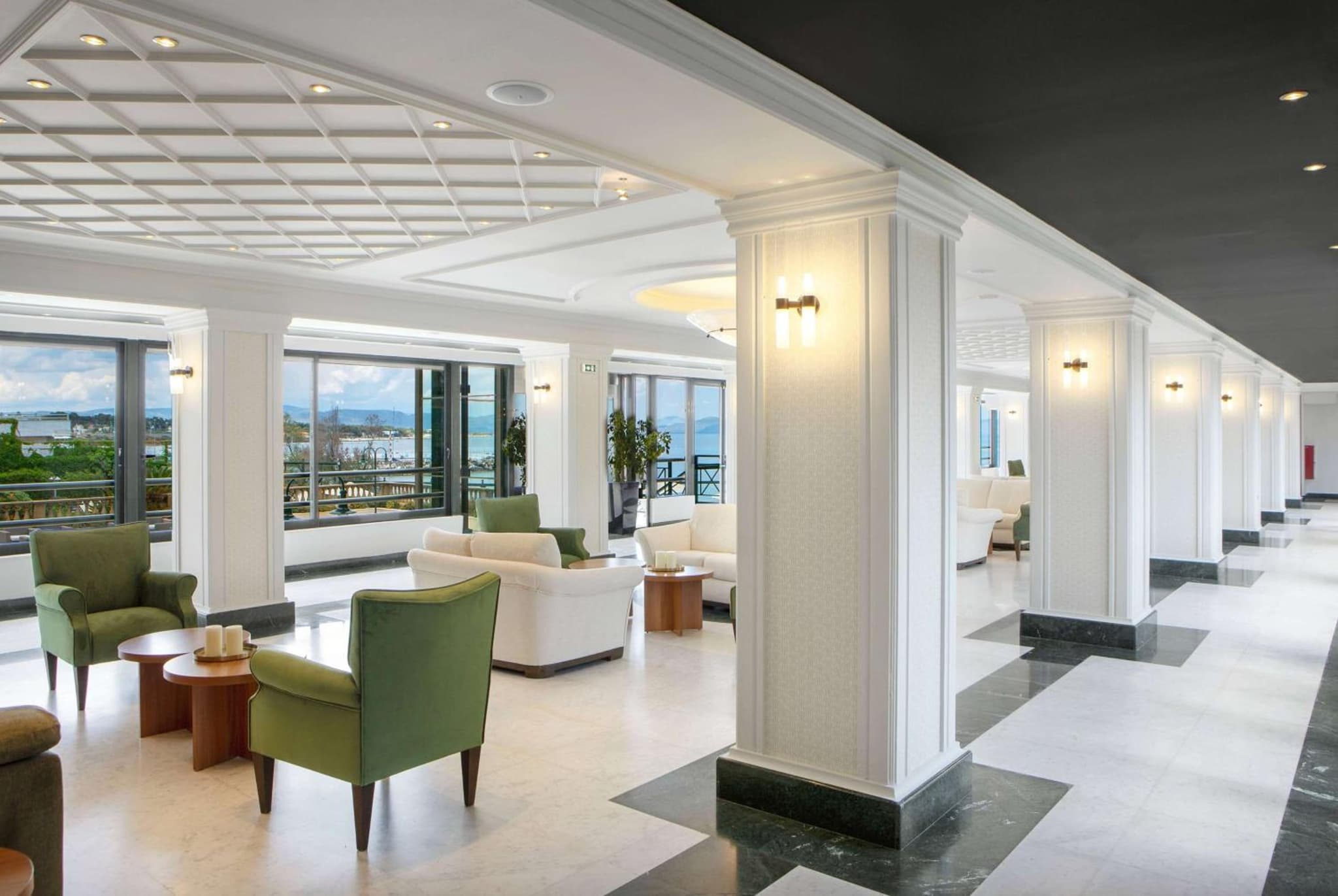 Zeus Essence Ramada by Wyndham Athens photo 8