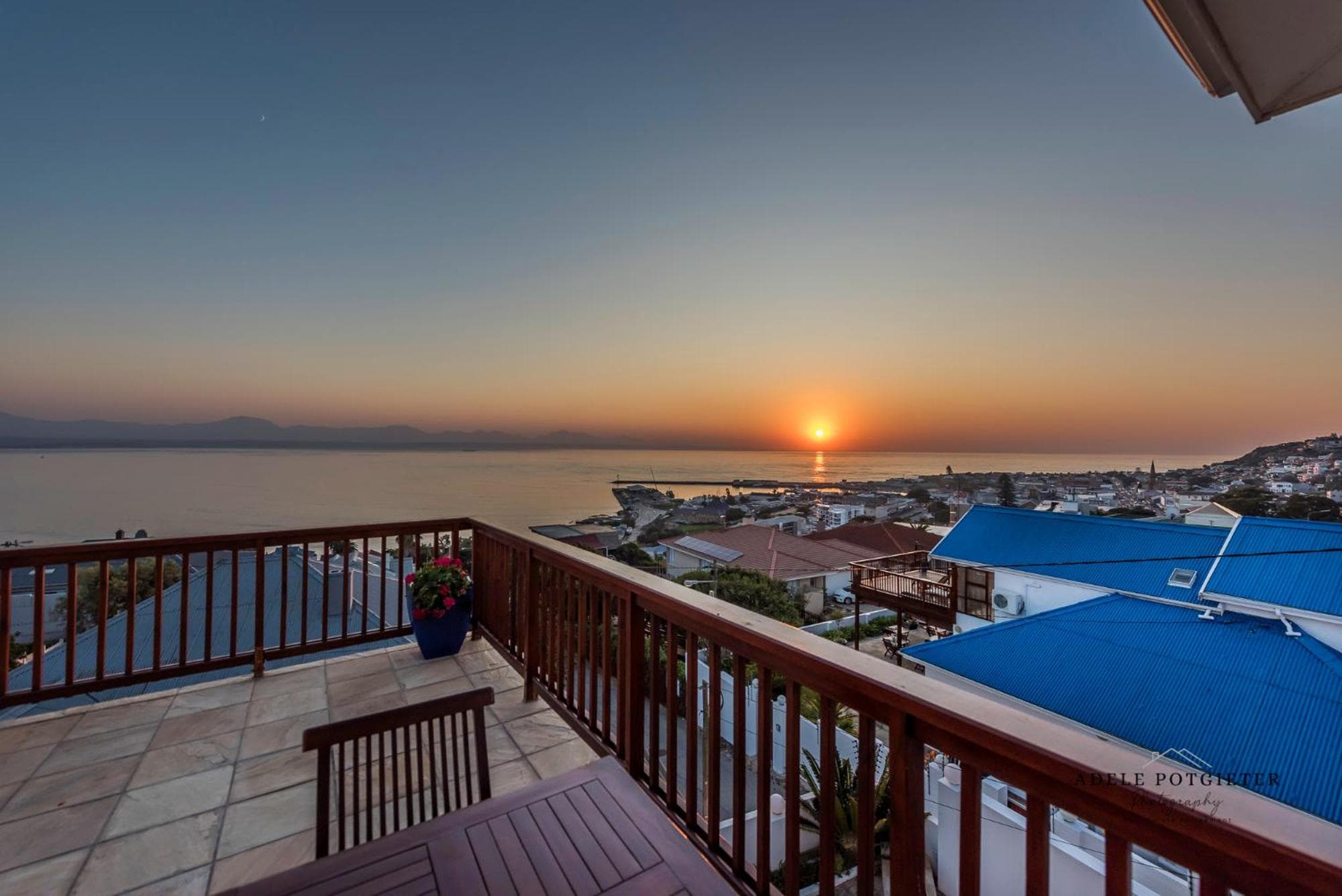 Aquamarine Guest House photo 4