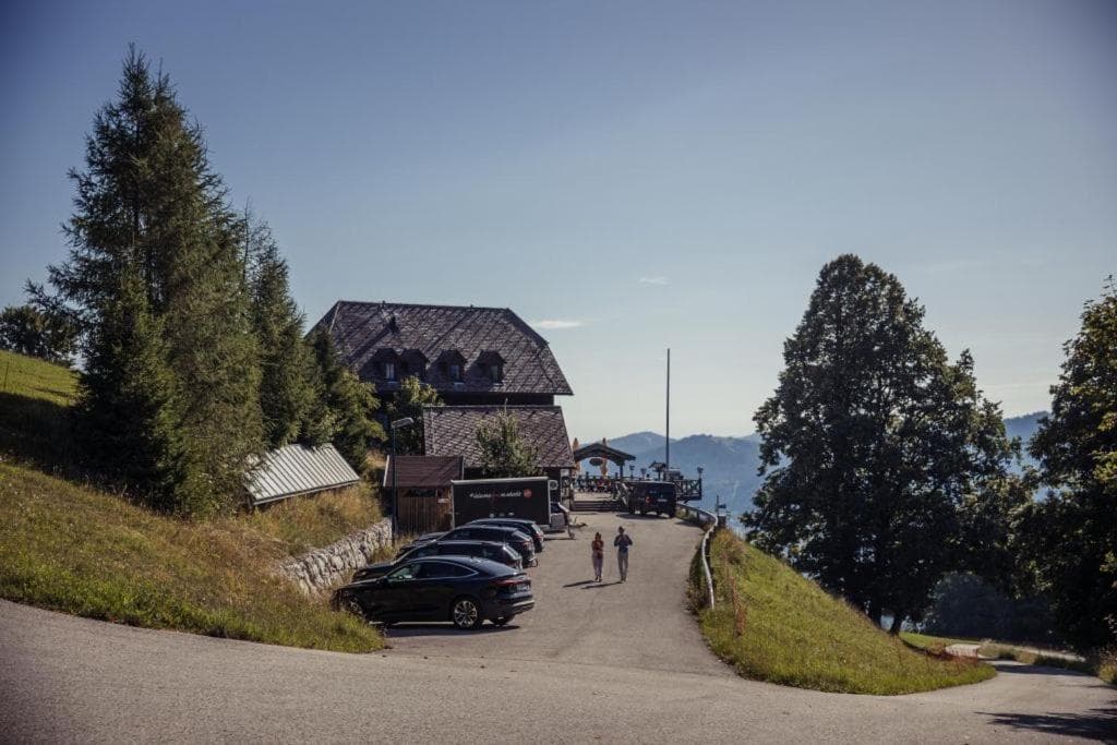 Gmundnerberghaus - ROOMS