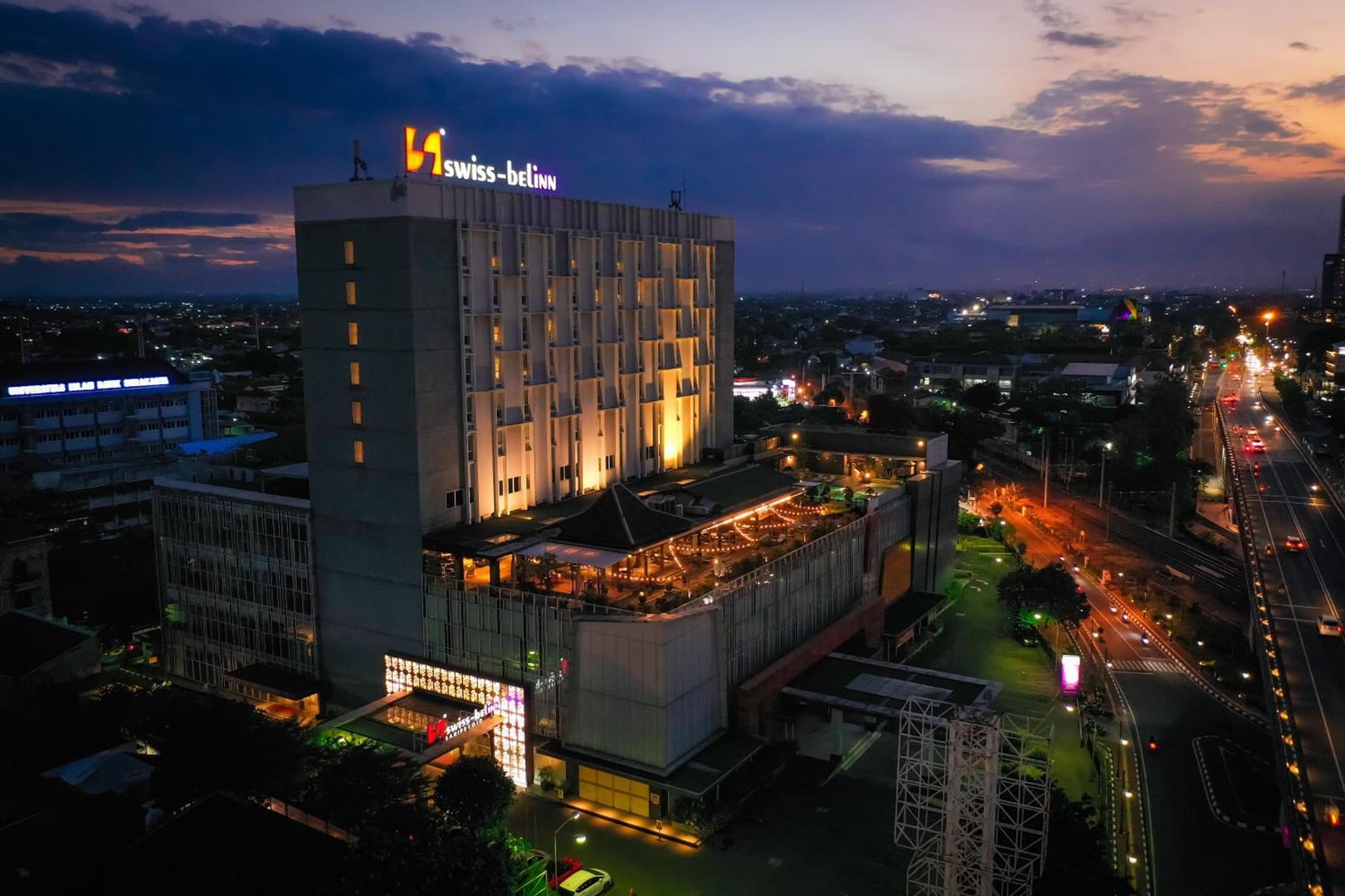 Mercure Solo