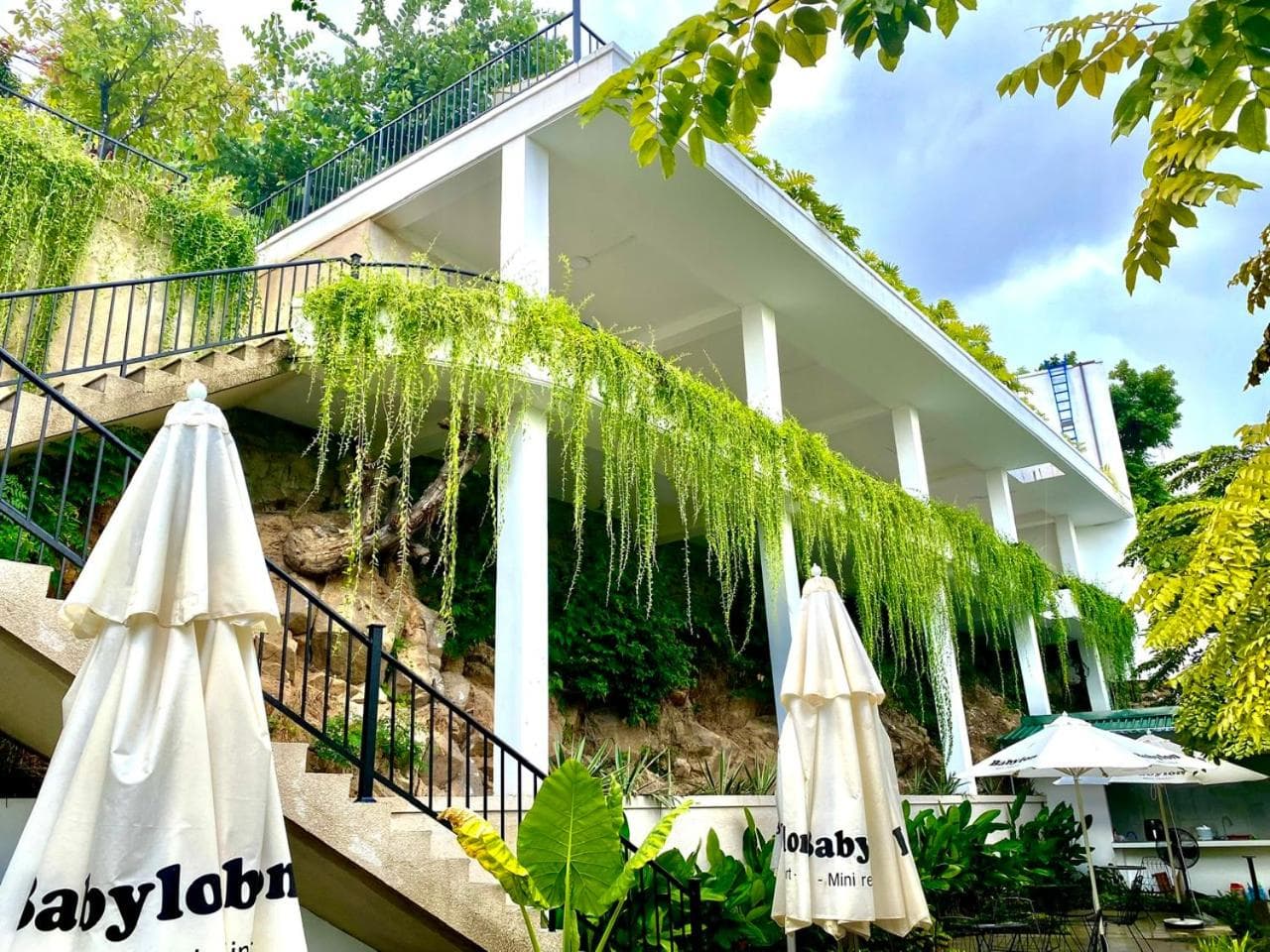 Babylon Mini Resort