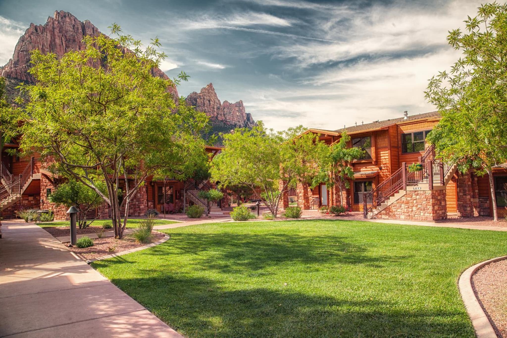 Cable Mountain Lodge photo 2