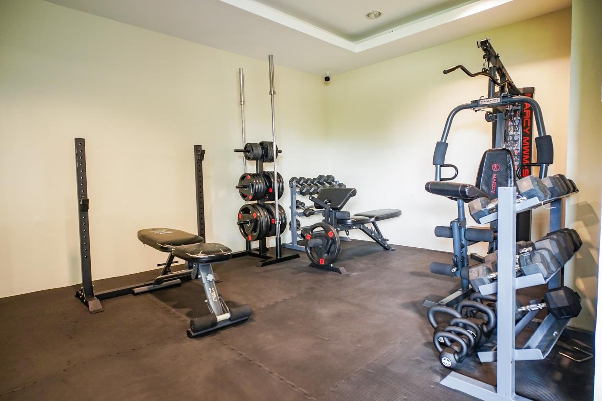 Modern Designed Studio Condo Near Ayala Centrio photo 6