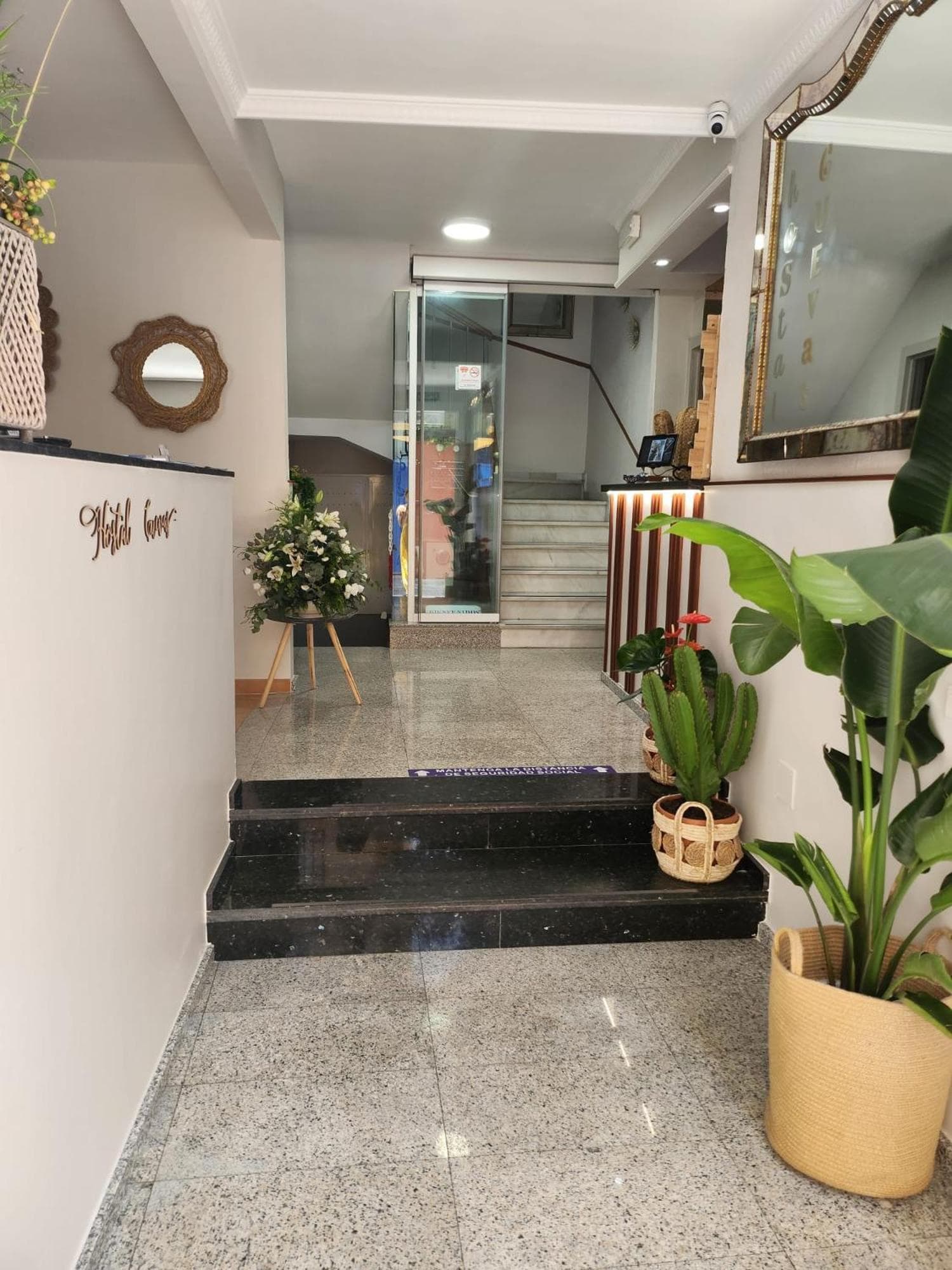Hostal Cuevas photo 3