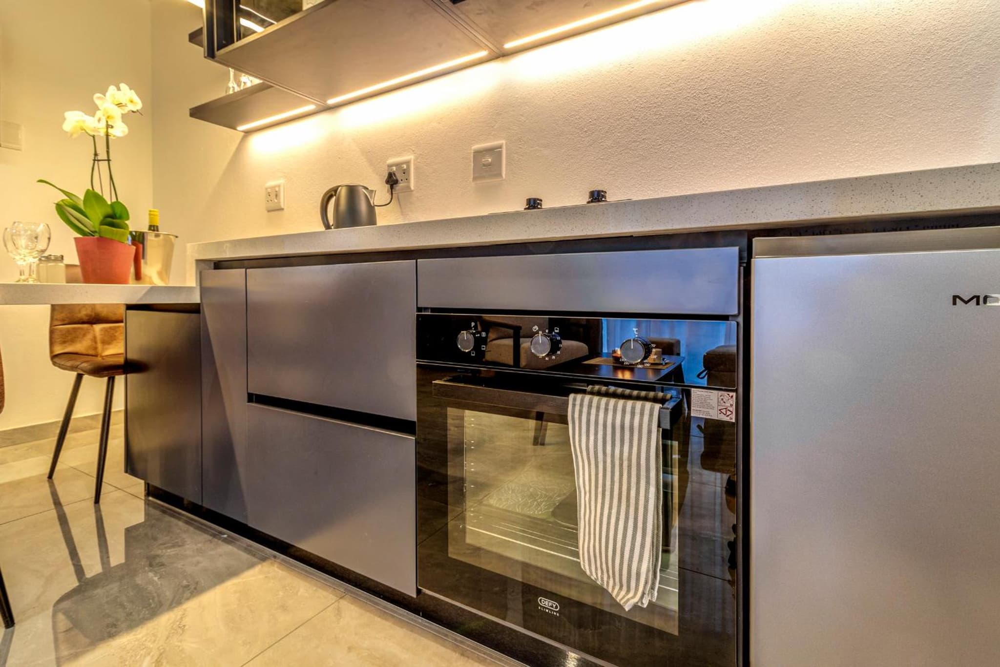 KRAVIT Premier Suites photo 3