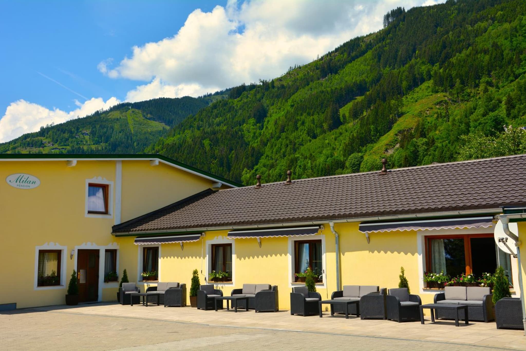 Pension Milan