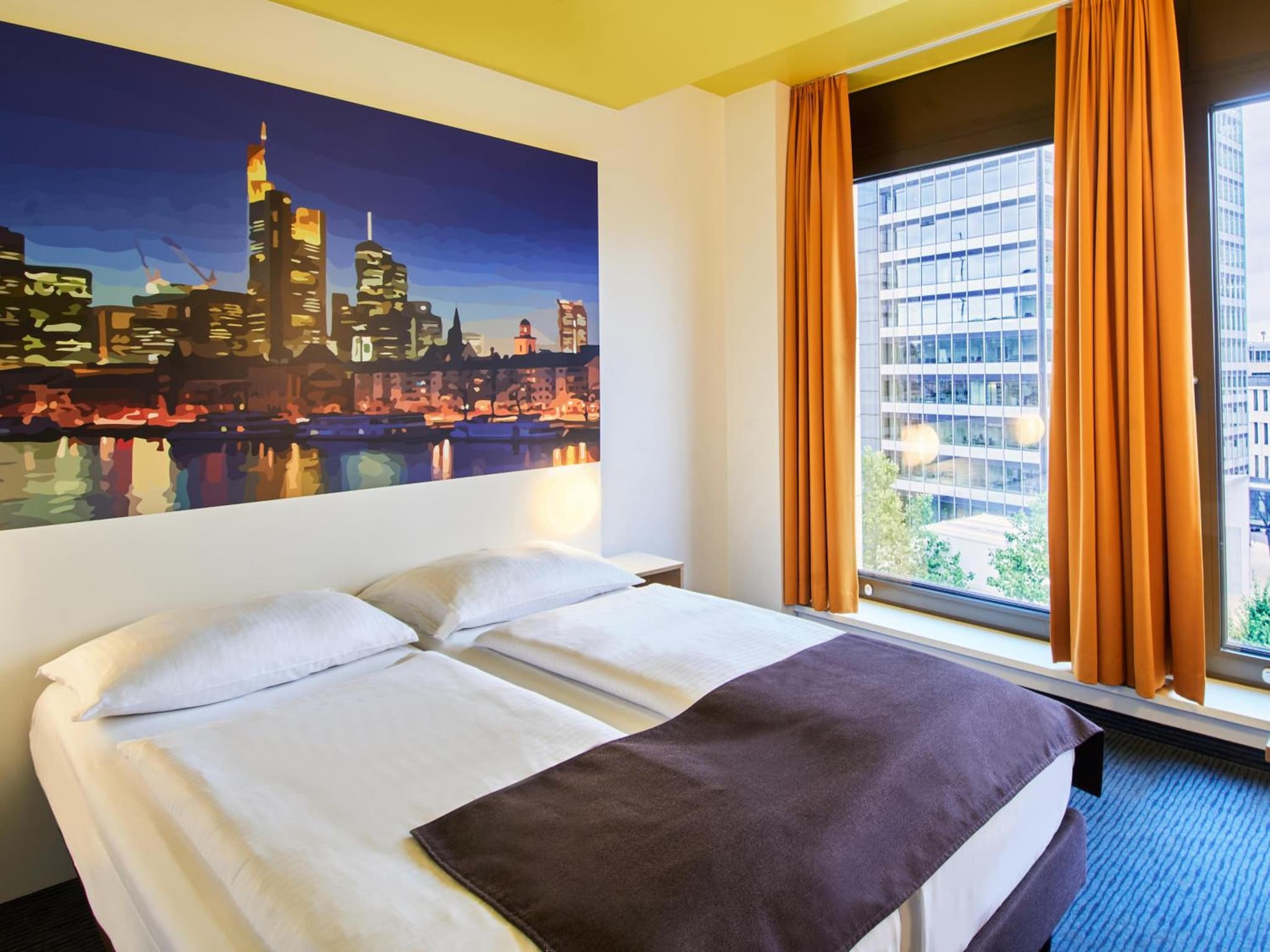 B&B HOTEL Frankfurt-Hbf photo 6