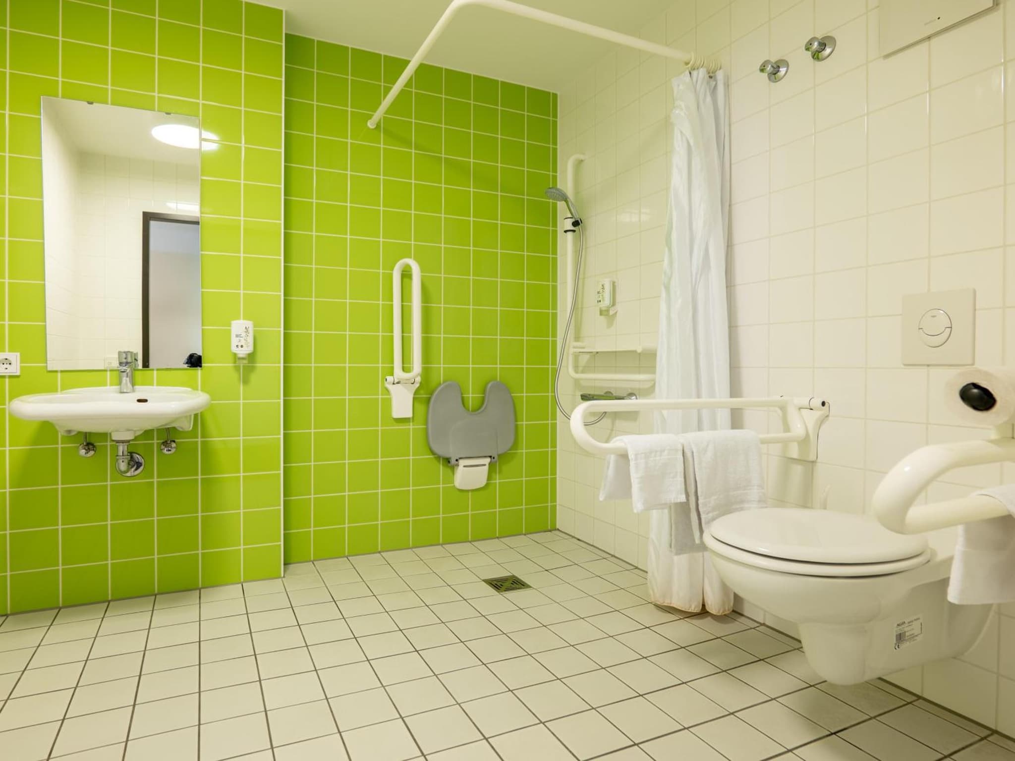 B&B Hotel Karlsruhe photo 2