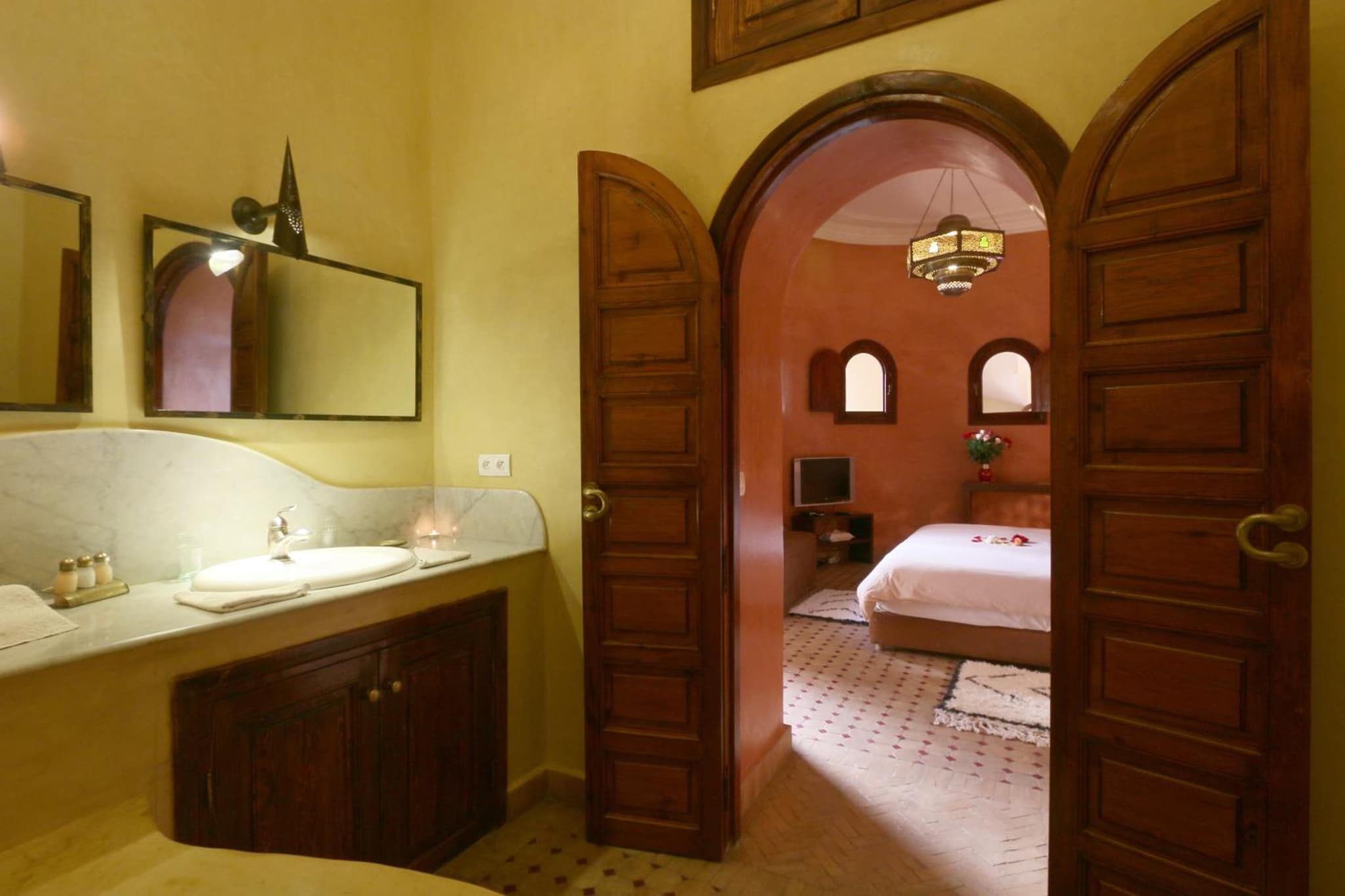 hotel room