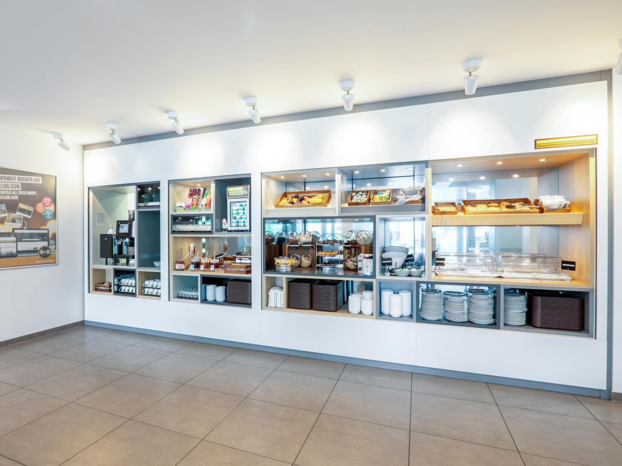 B&B Hotel Offenburg-City photo 8