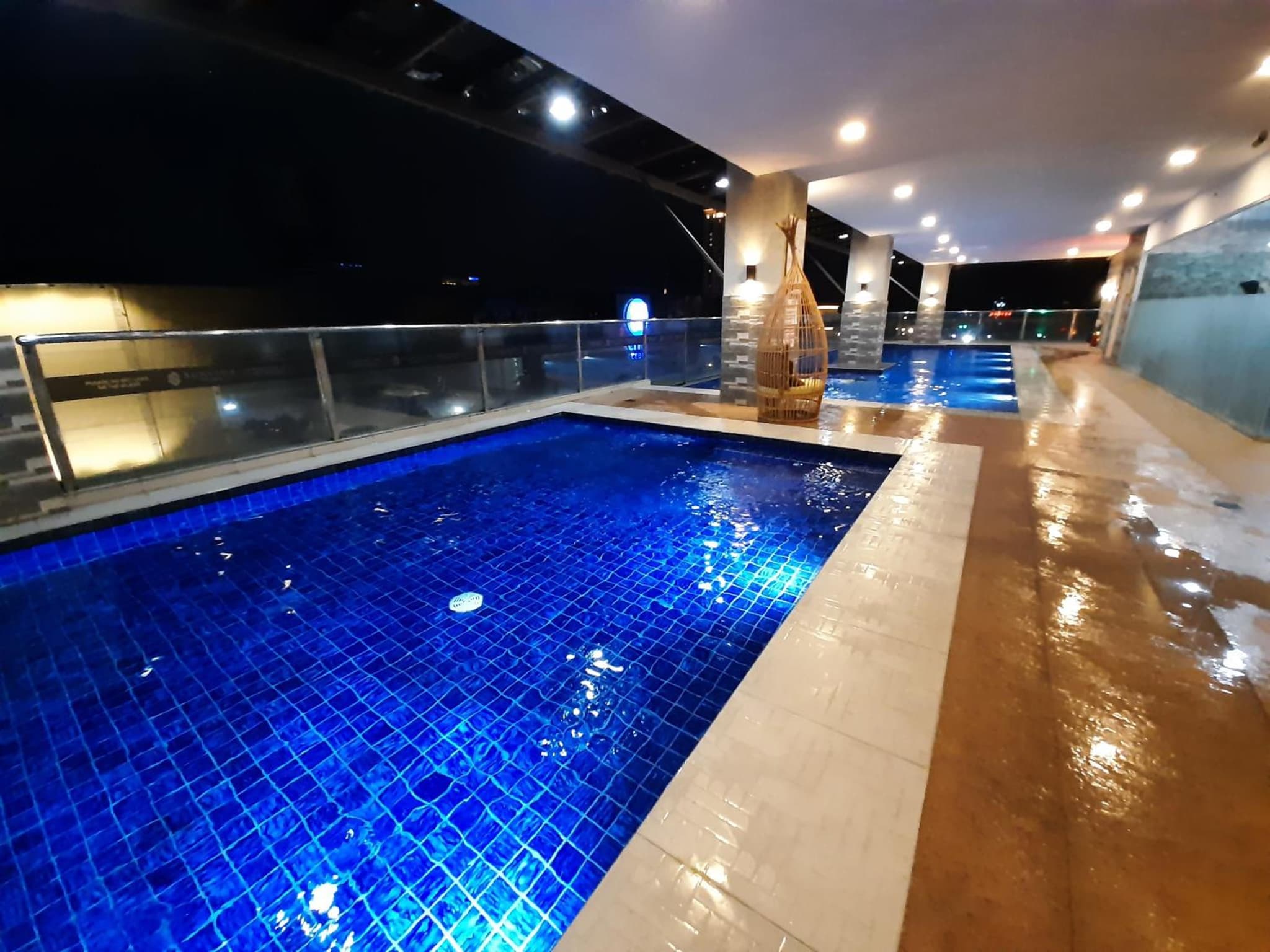 1809 Sunvida Tower Condo across SM City Cebu photo 3