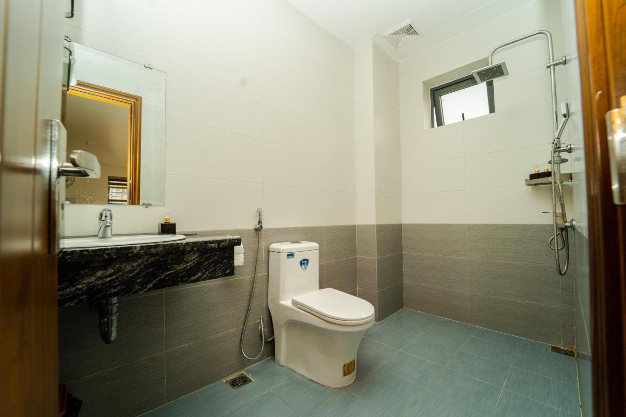 Sonne Hotel Quang Binh photo 6