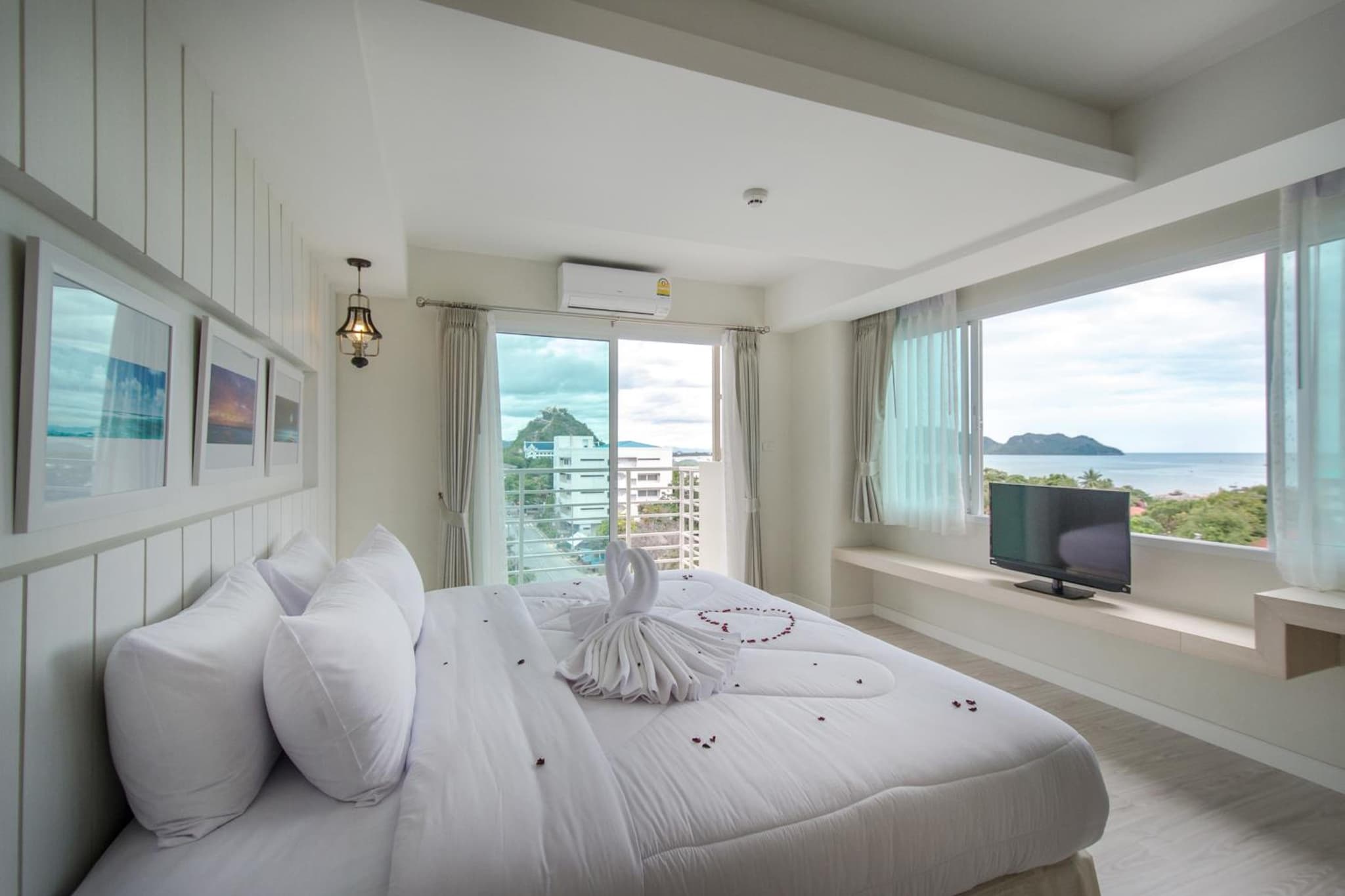 Prachuap Grand Hotel photo 7