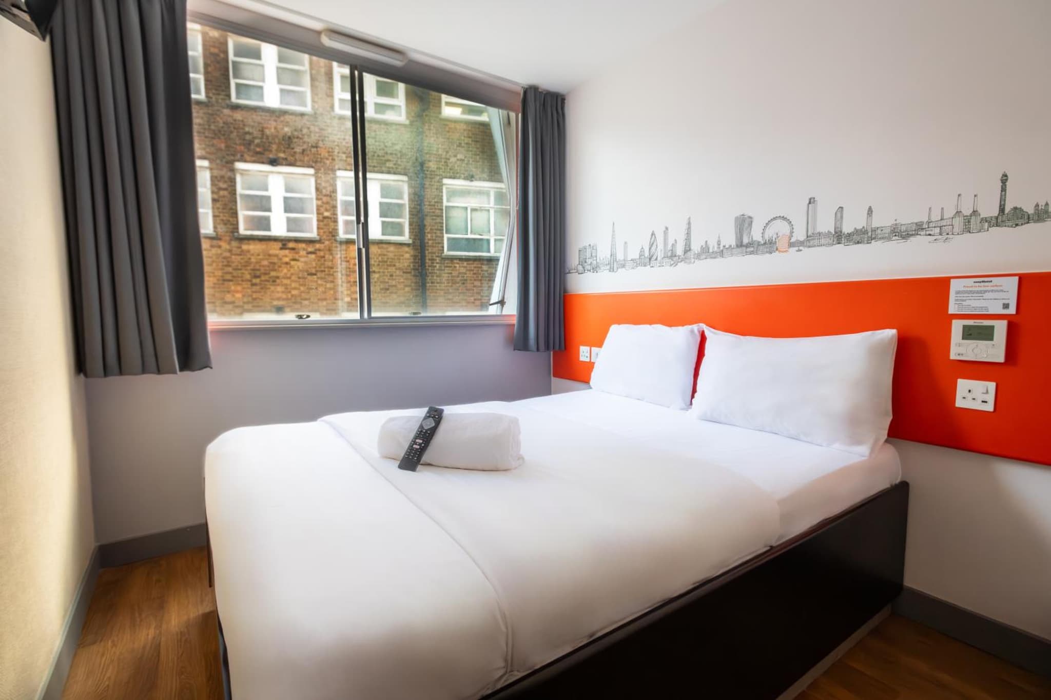 easyHotel Croydon photo 5