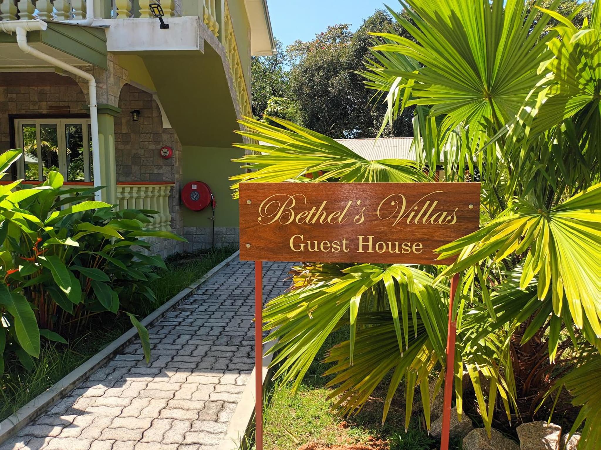 Bethel's Villas photo 9