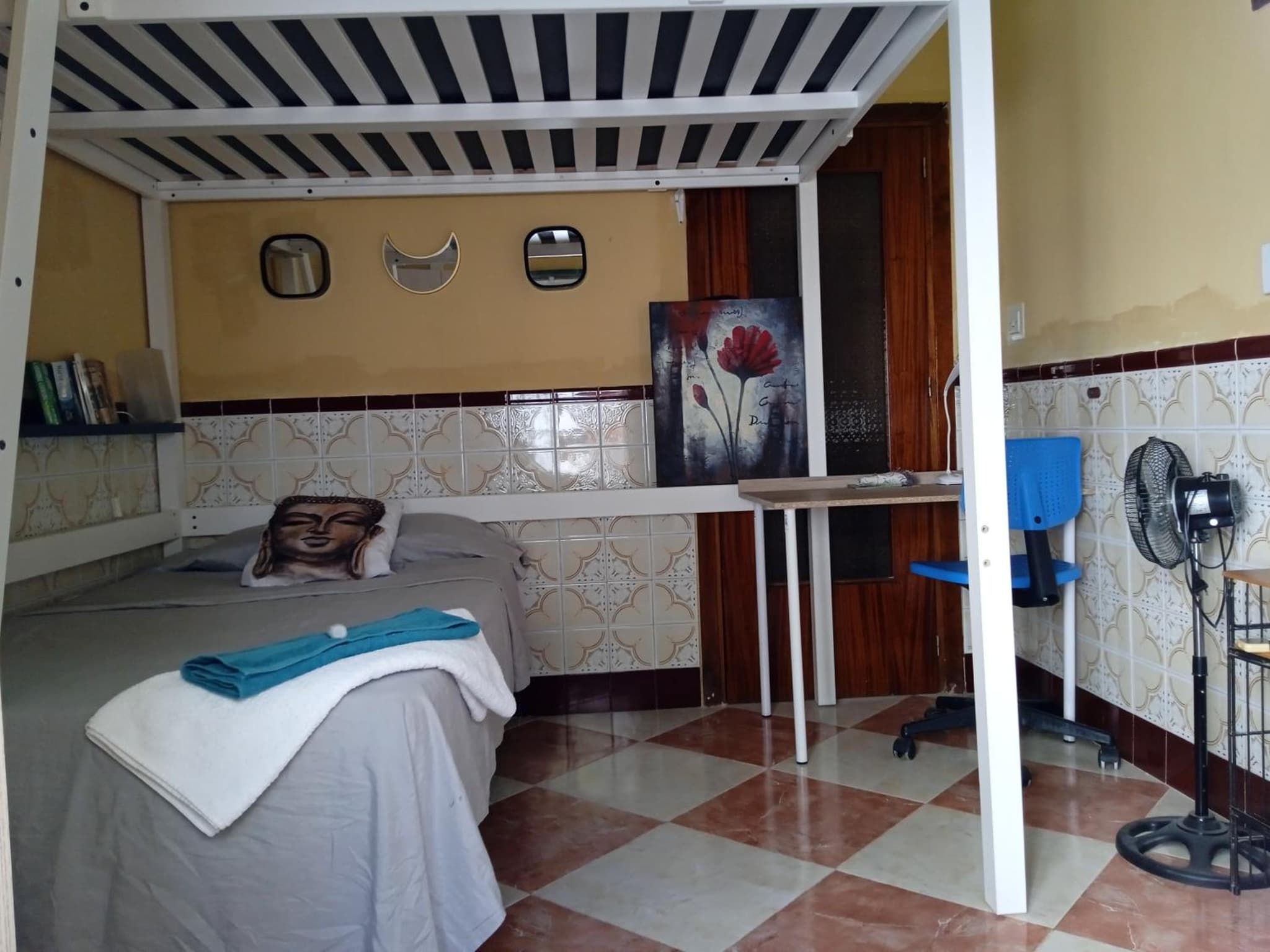 hotel room