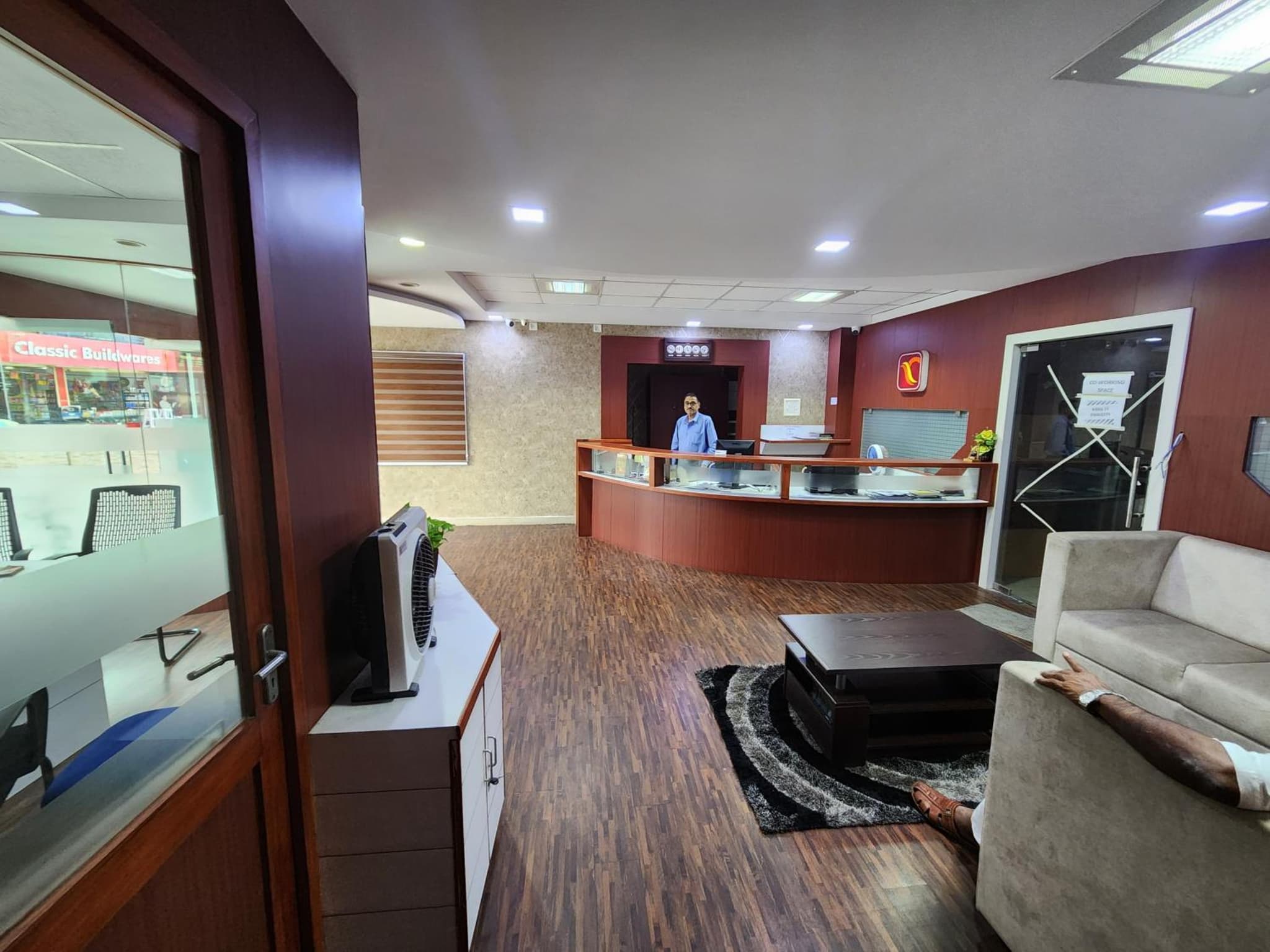 The Crescent Suites photo 6