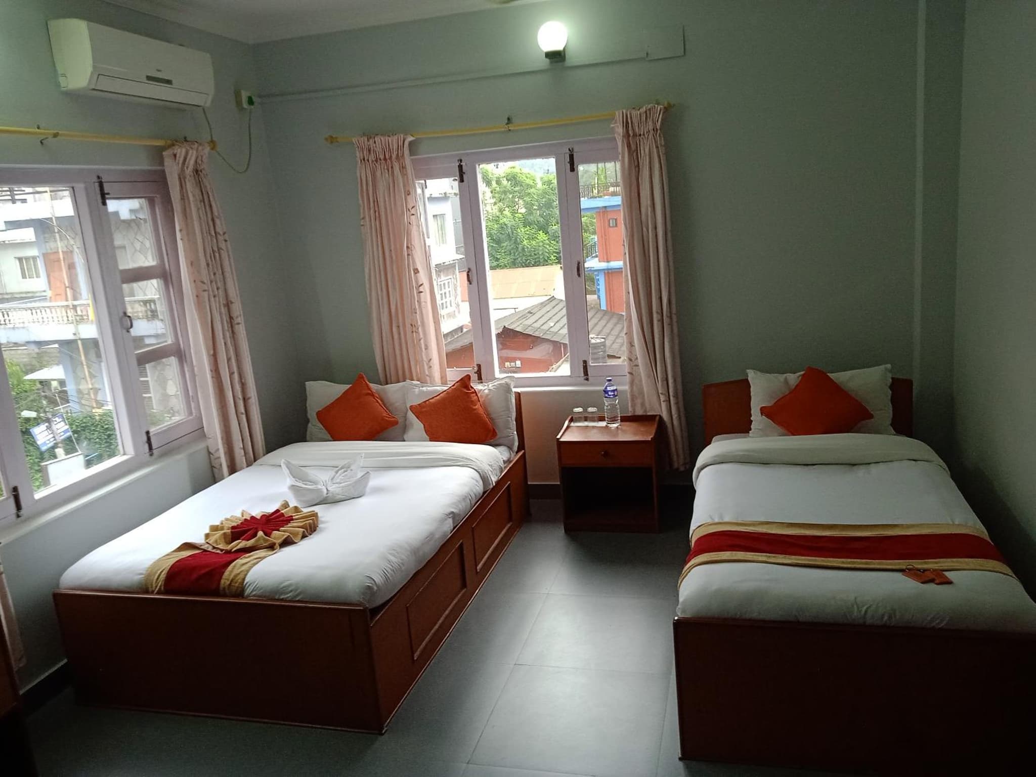 Hotel Blue moon Pokhara photo 2