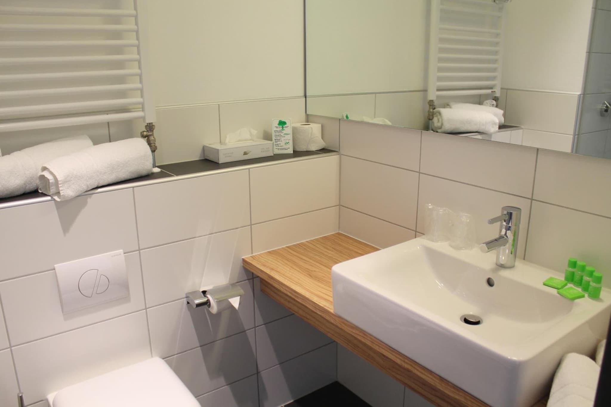 Gideon Hotel photo 4