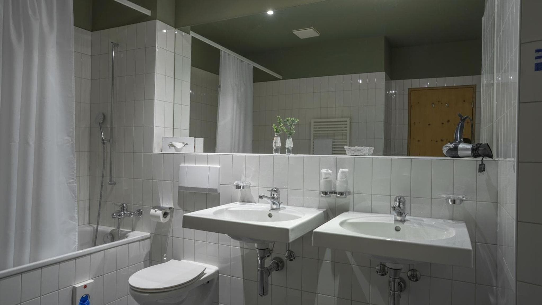 Hotel Morteratsch photo 2
