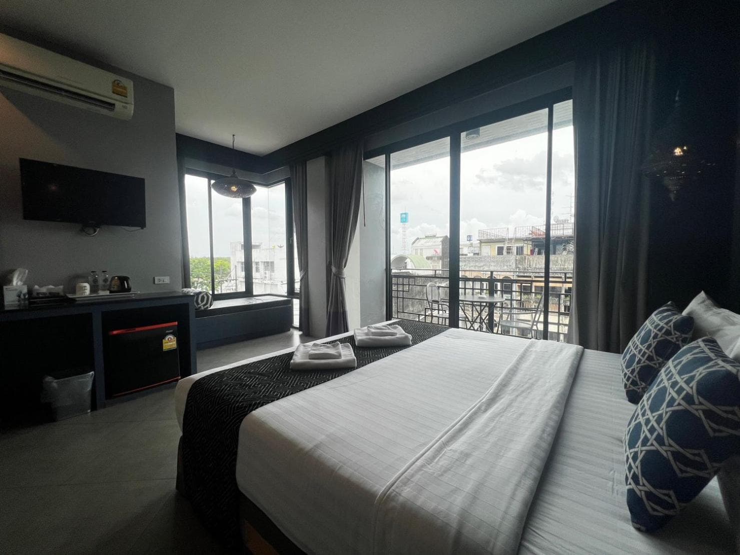 Srisawara Casa Hotel photo 3