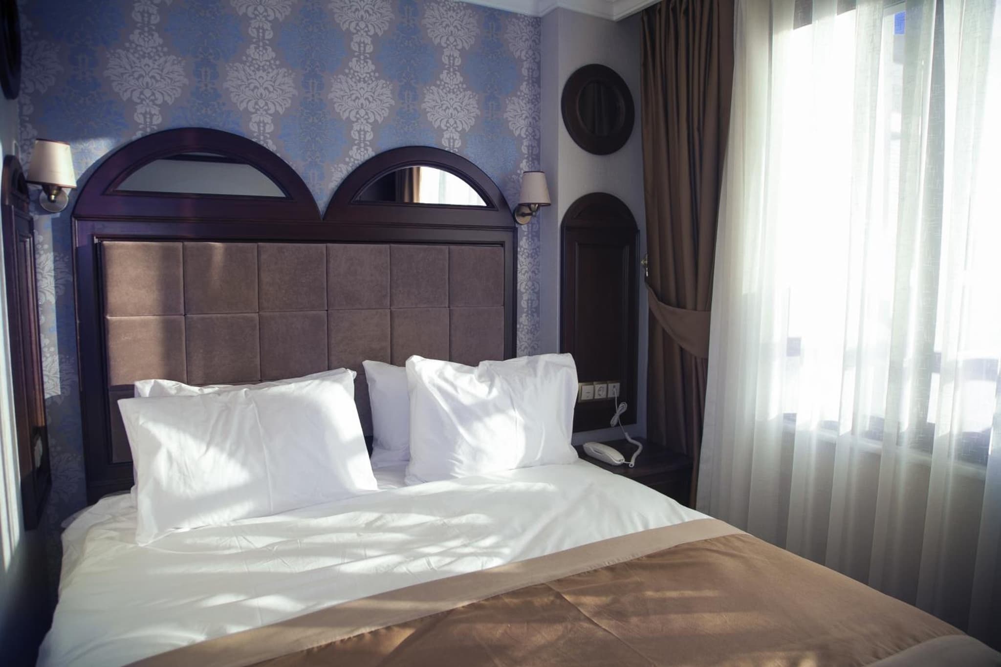 Golden Pen Hotel photo 2
