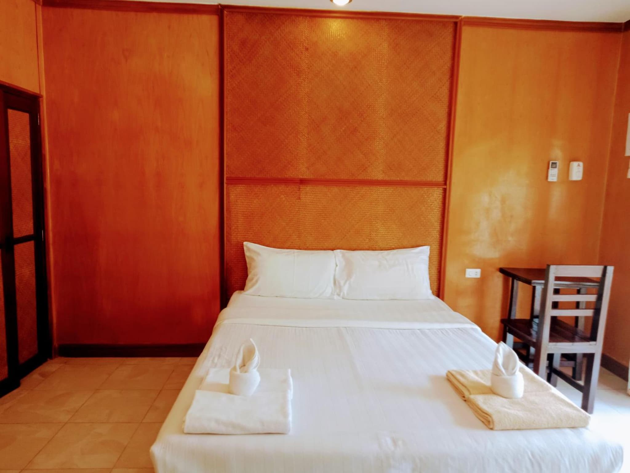 Bow Thong Beach Resort photo 9