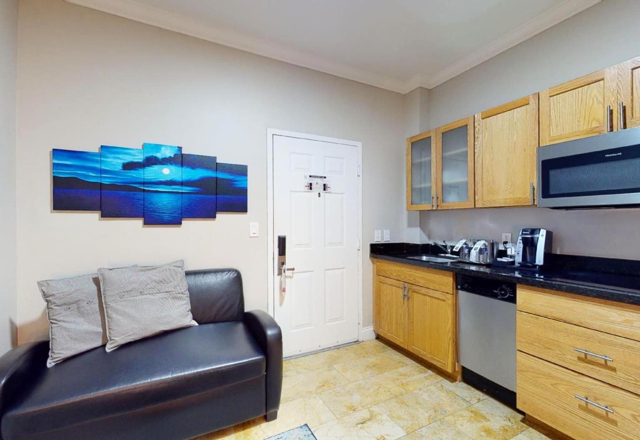 Nuvo Suites Hotel - Miami Doral photo 6