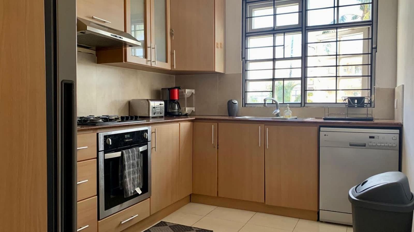 White Castle villa photo 6