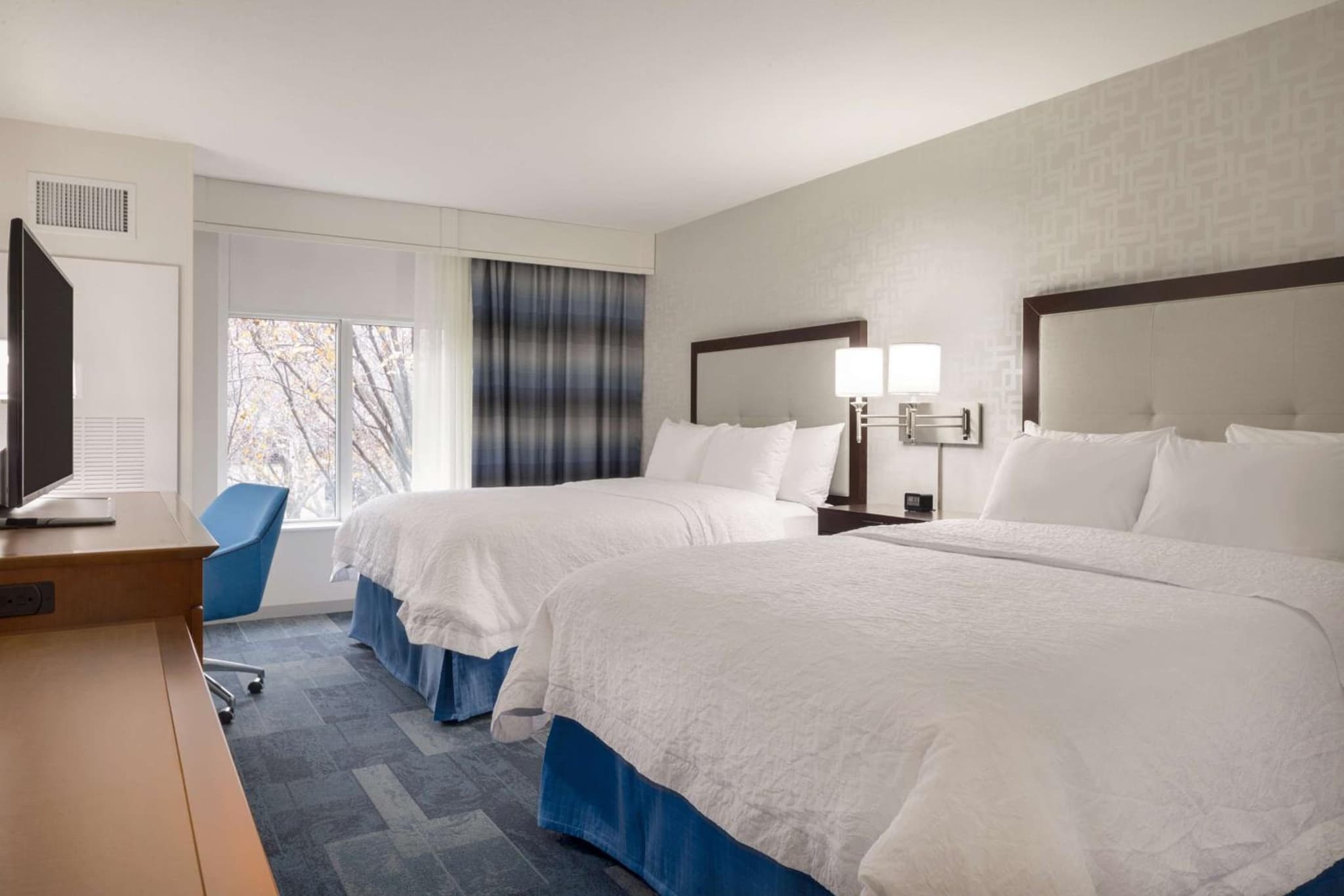 Hampton Inn & Suites Rosemont Chicago O'Hare photo 7