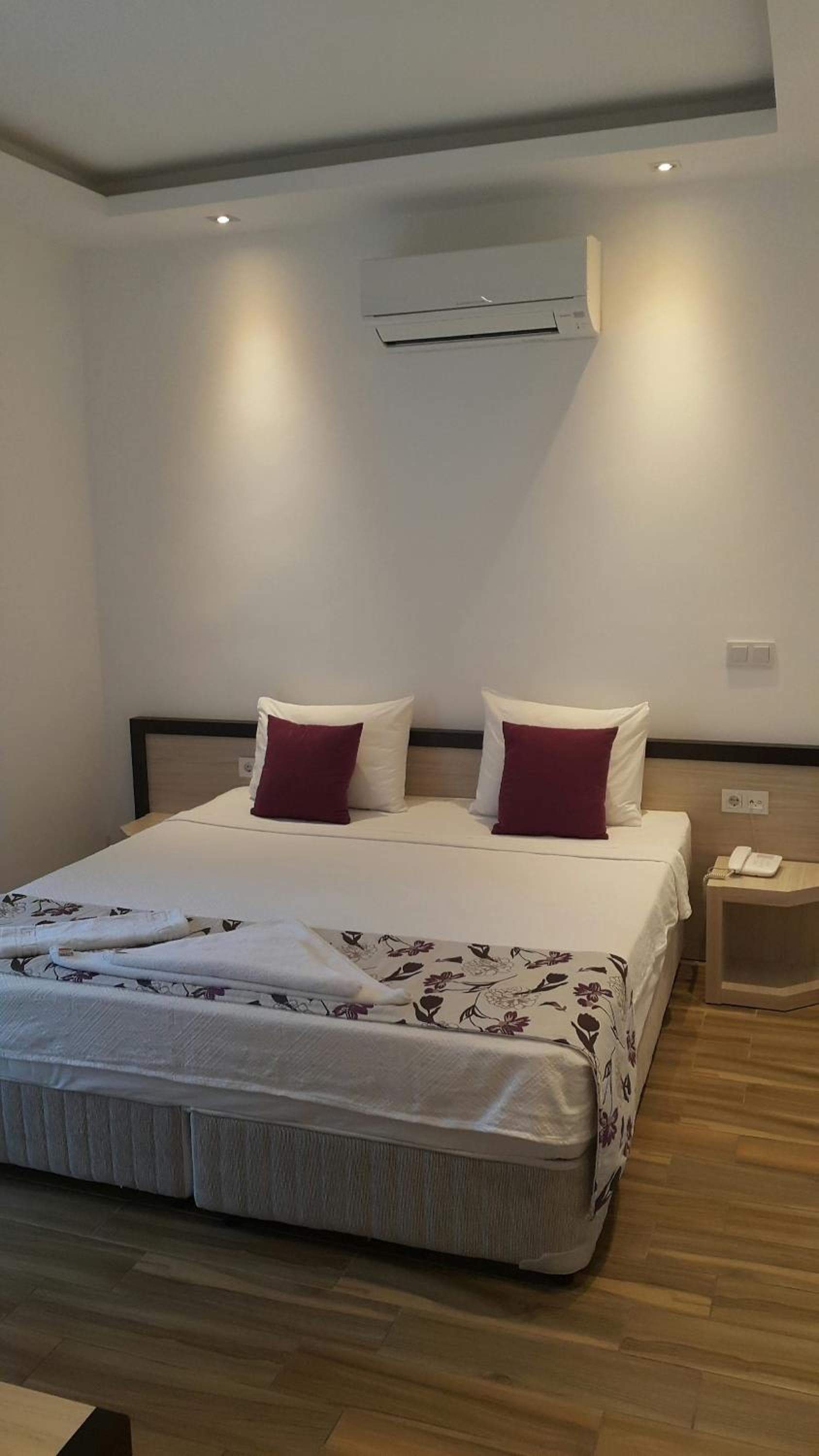 Hermes Hotel photo 3