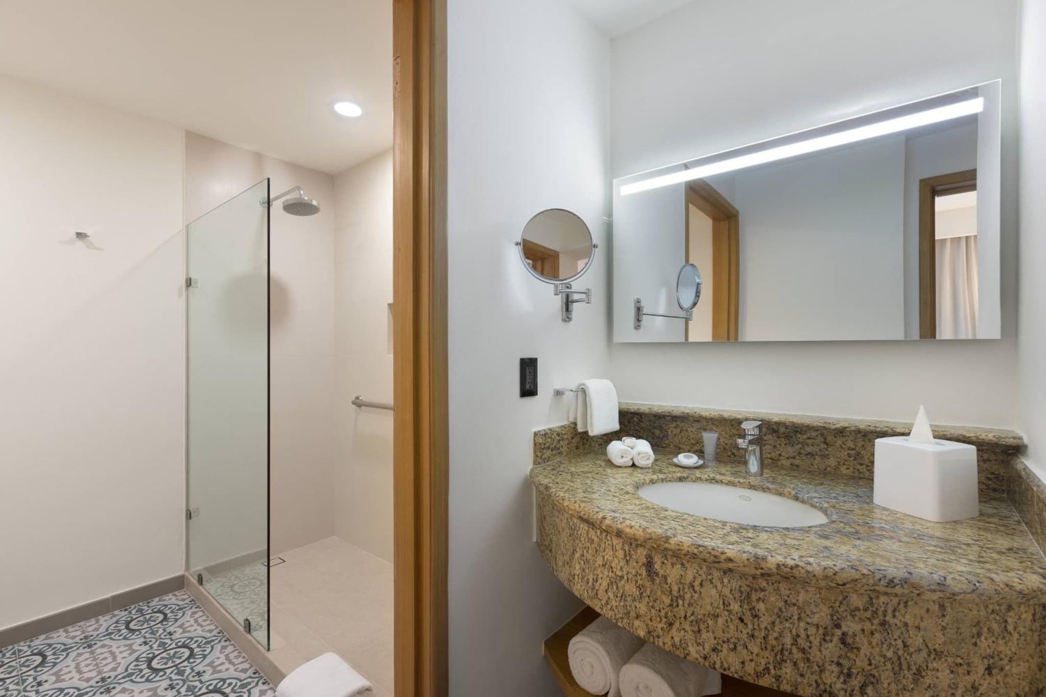 Courtyard by Marriott Cancun Airport photo 7